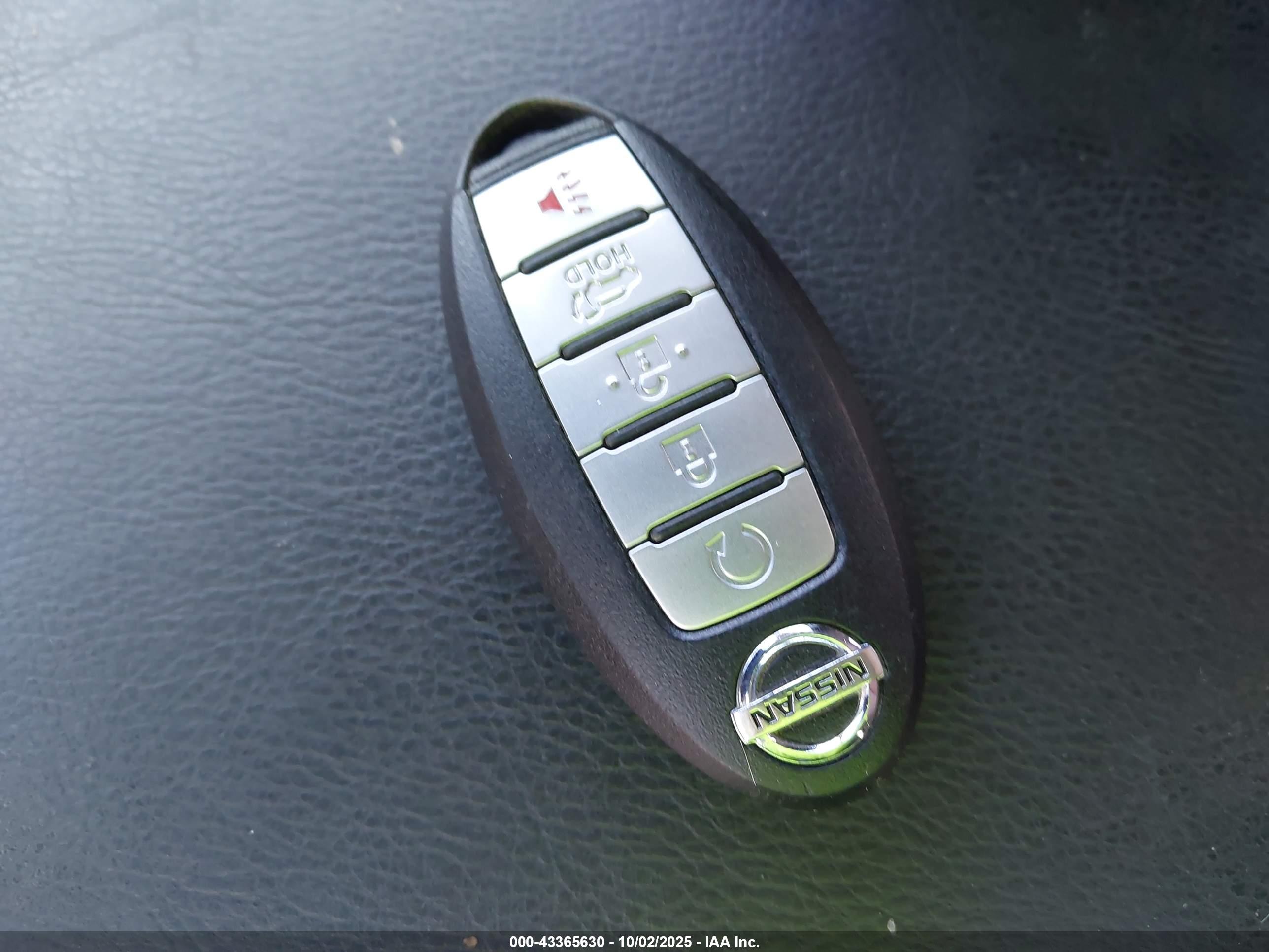 NISSAN PATHFINDER image 11
