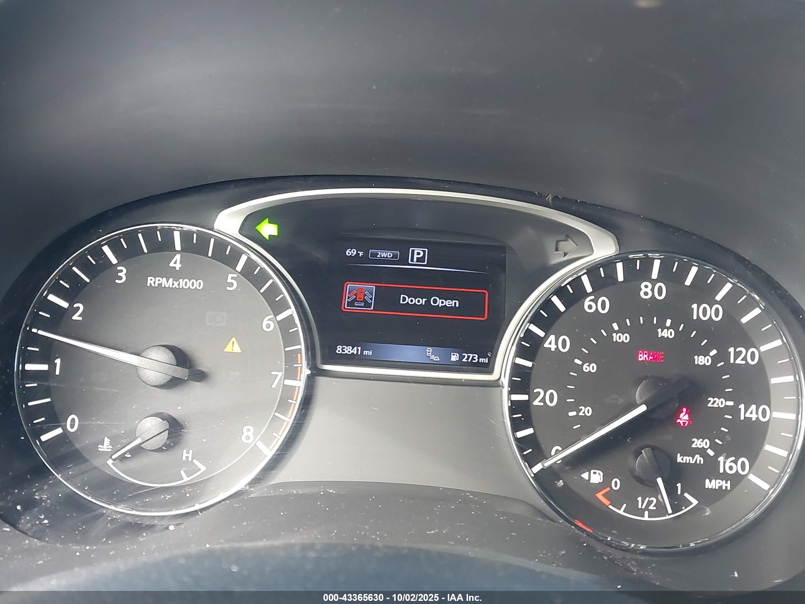 NISSAN PATHFINDER image 7