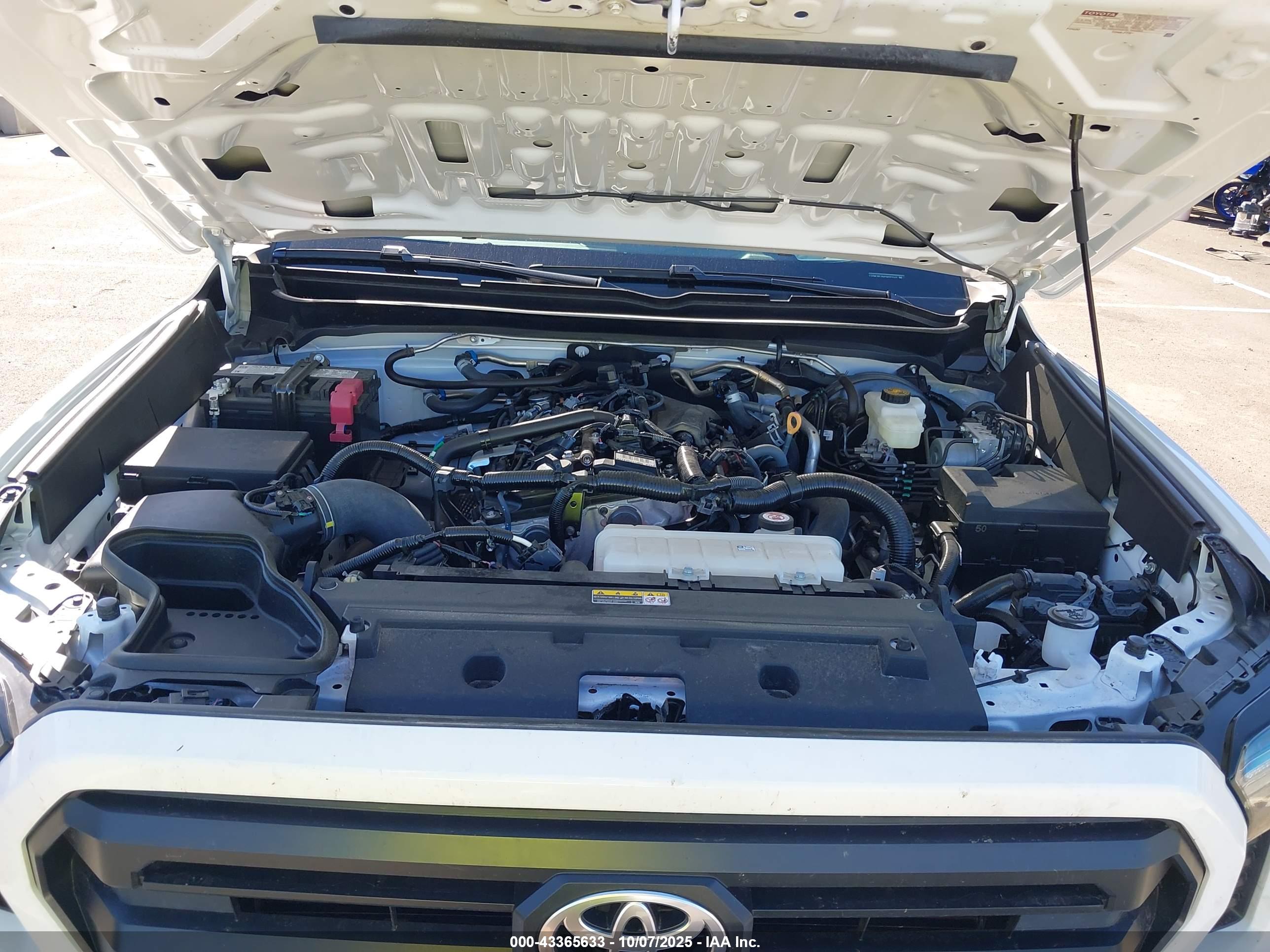 TOYOTA TACOMA image 10