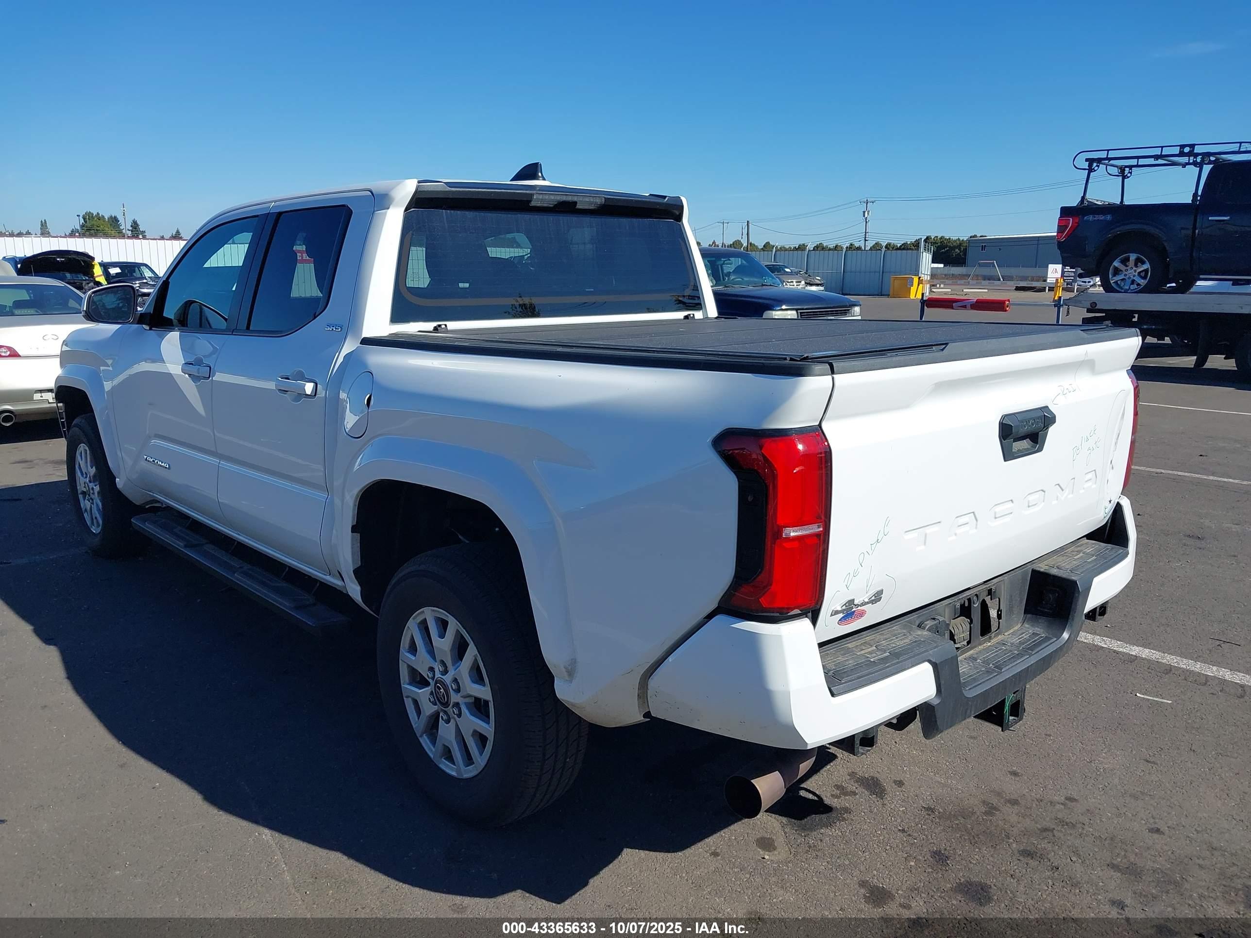 TOYOTA TACOMA image 3