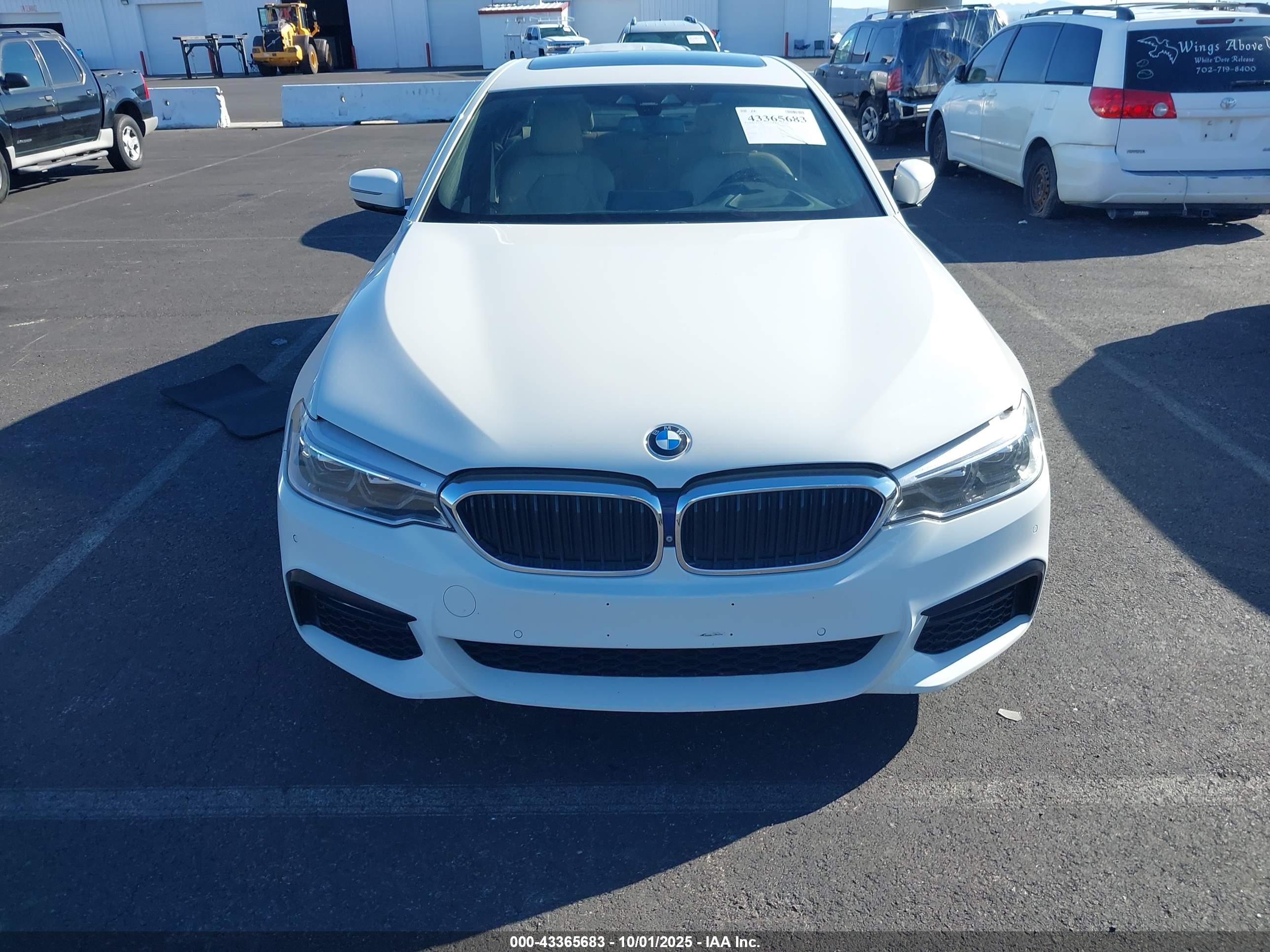 BMW 540I image 6