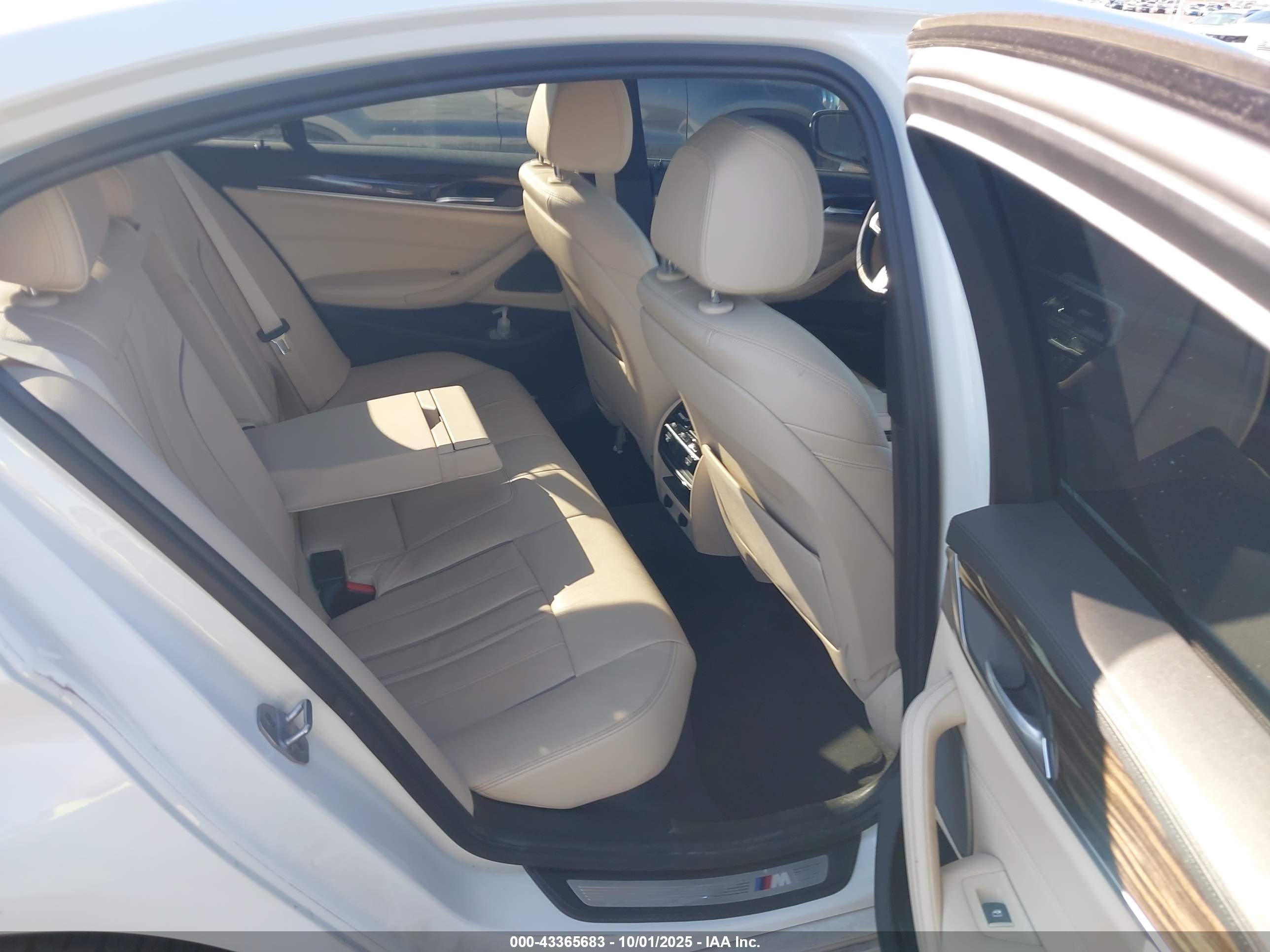 BMW 540I image 8