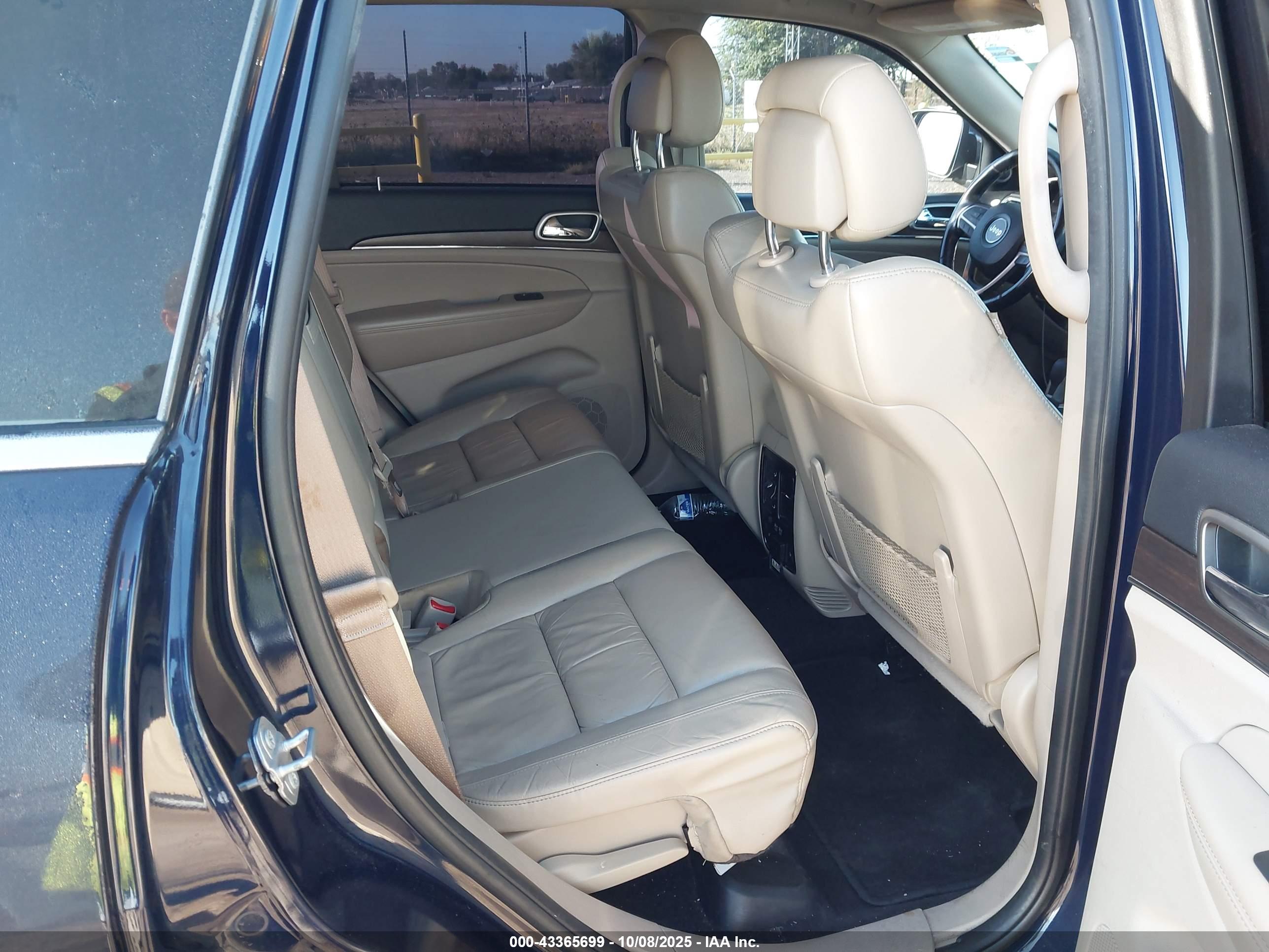 JEEP GRAND image 8