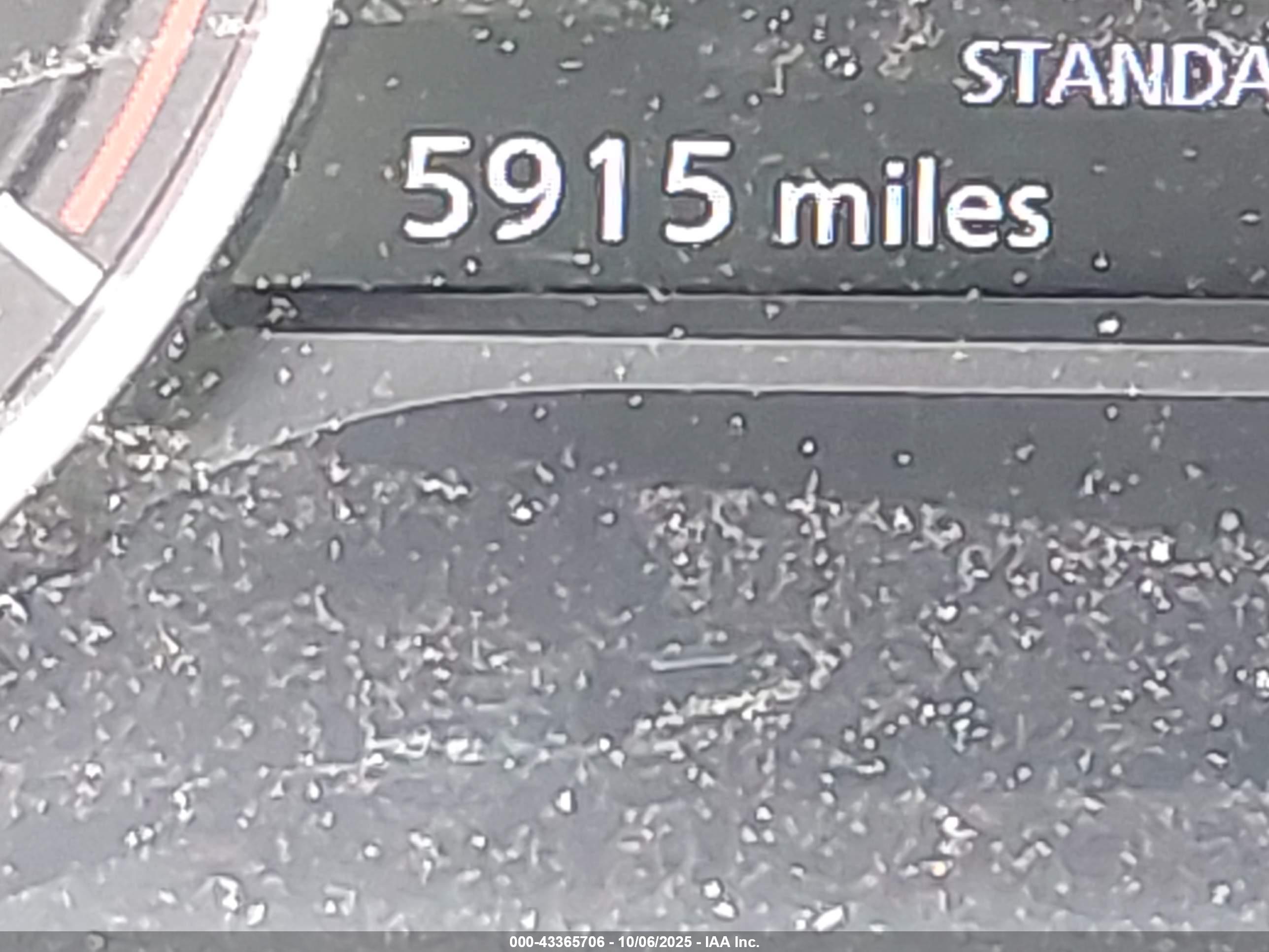 NISSAN ROGUE image 7
