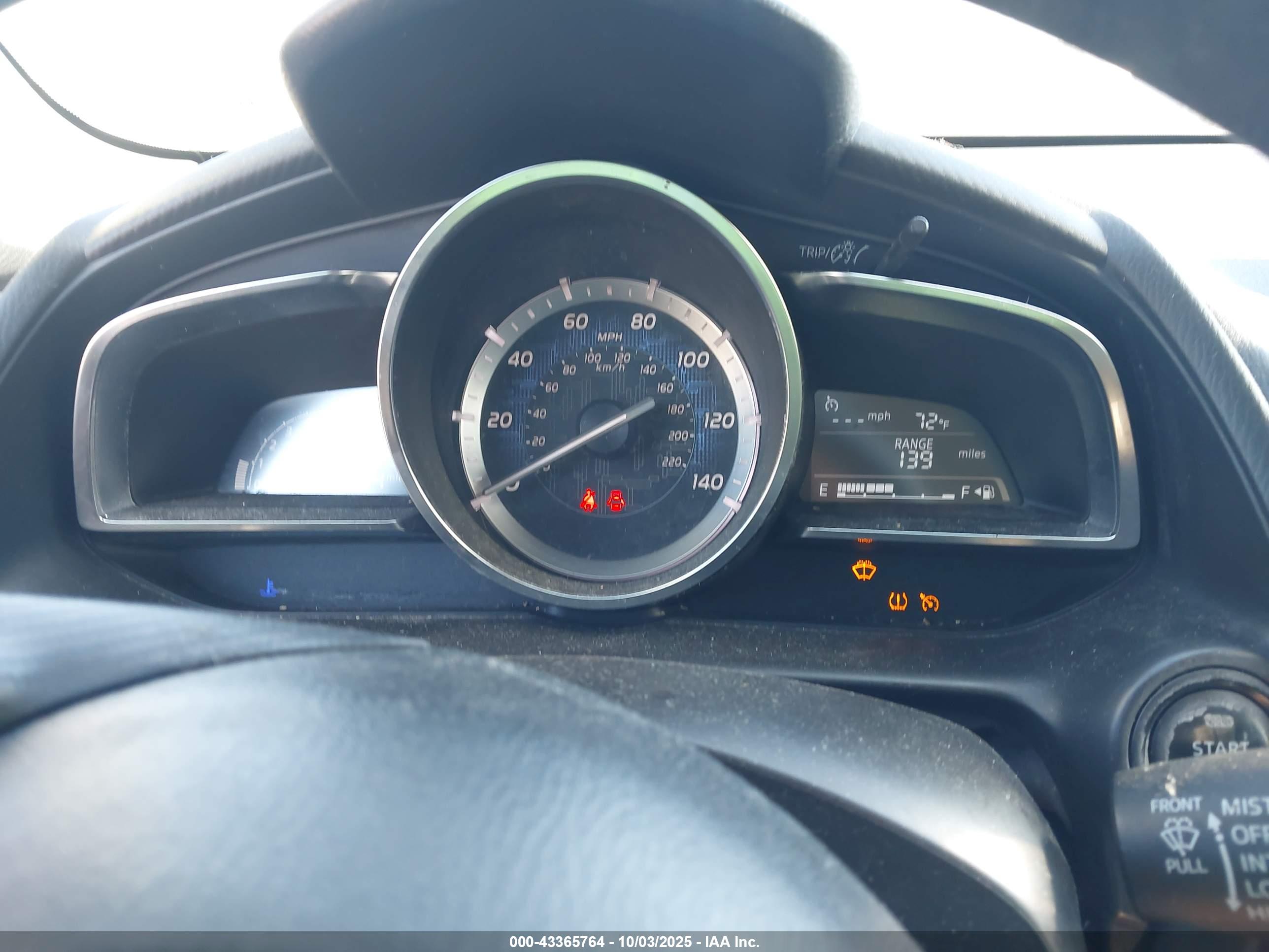 TOYOTA YARIS image 7