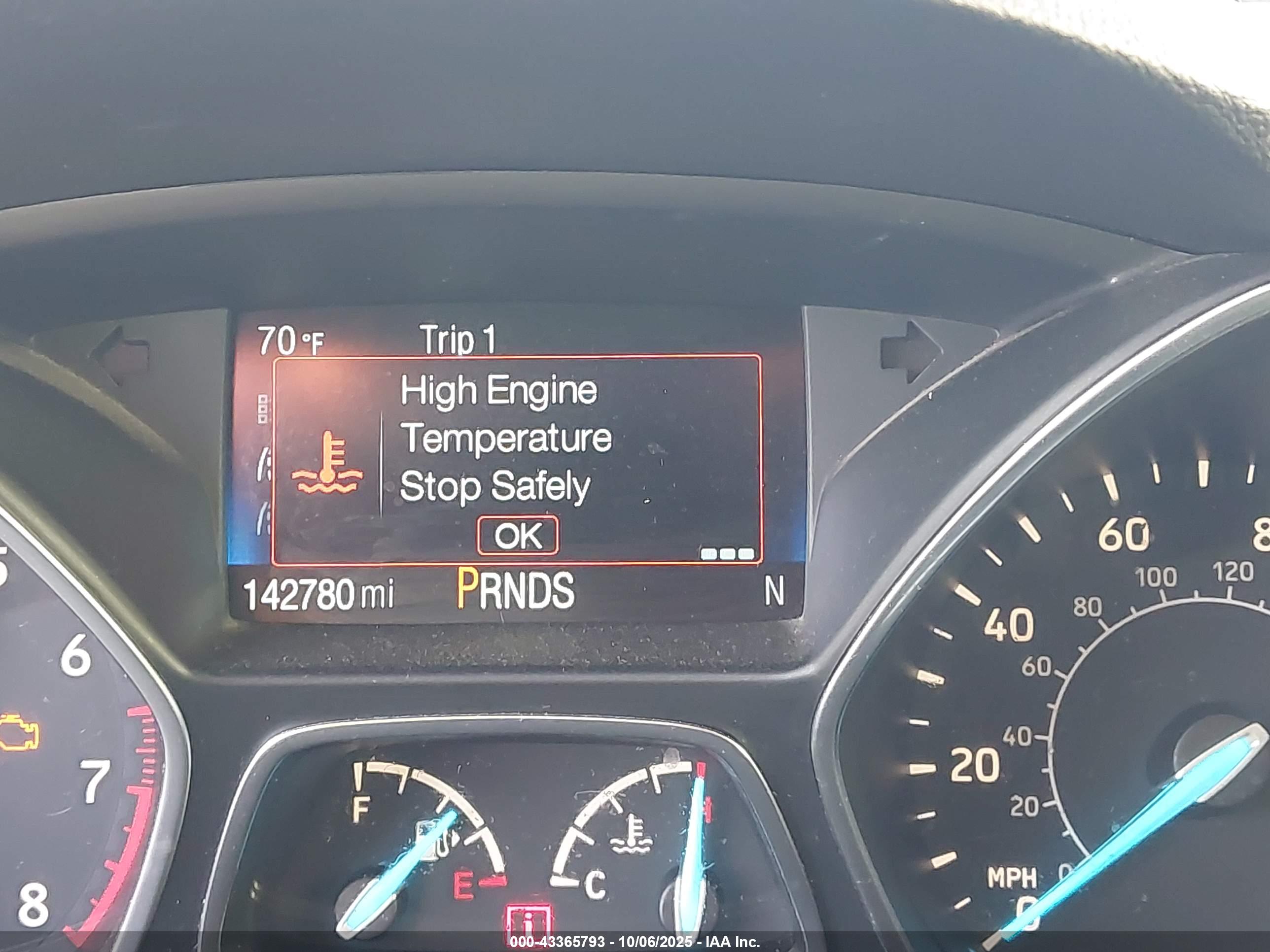 FORD ESCAPE image 7