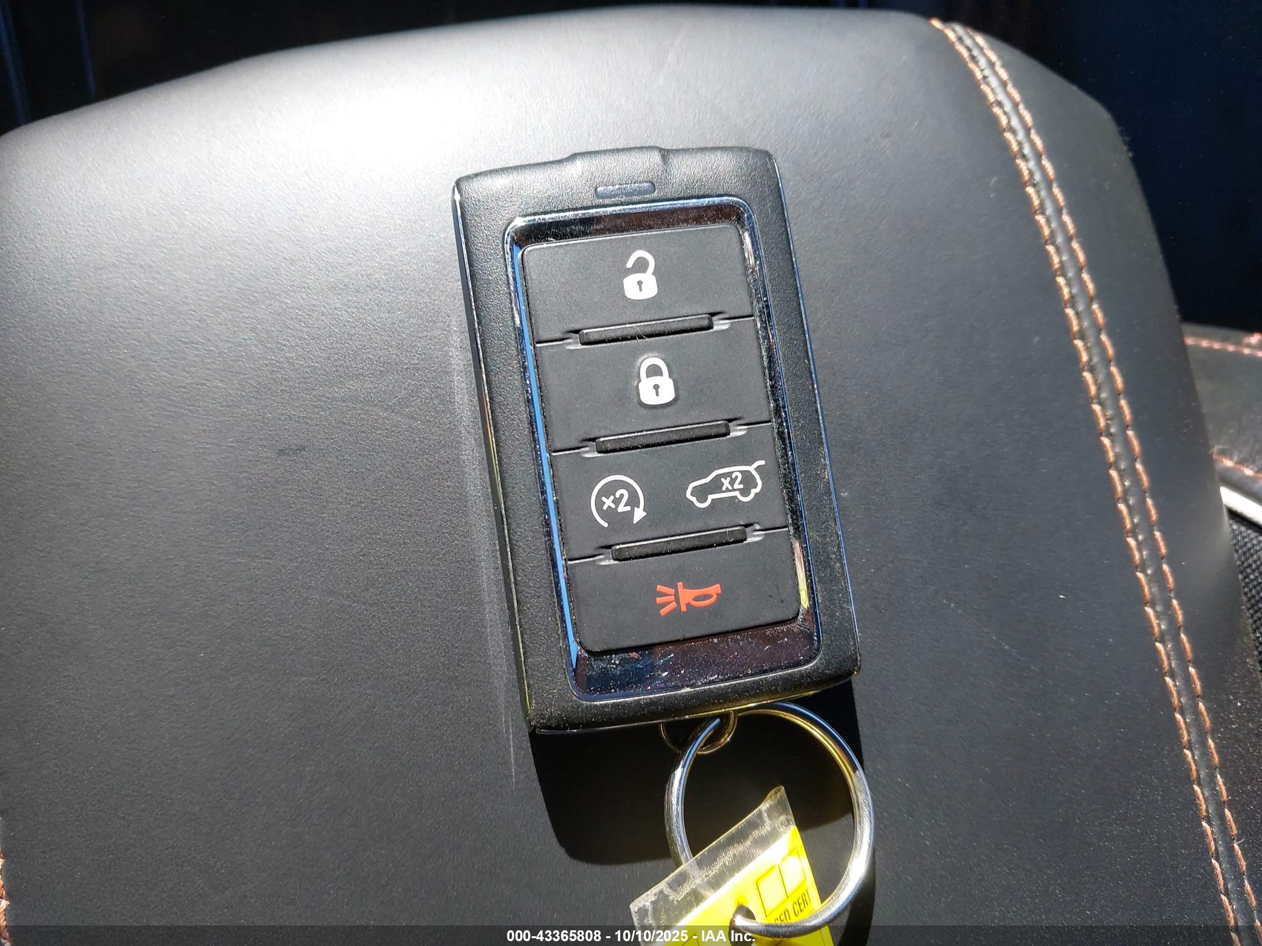JEEP GRAND image 11