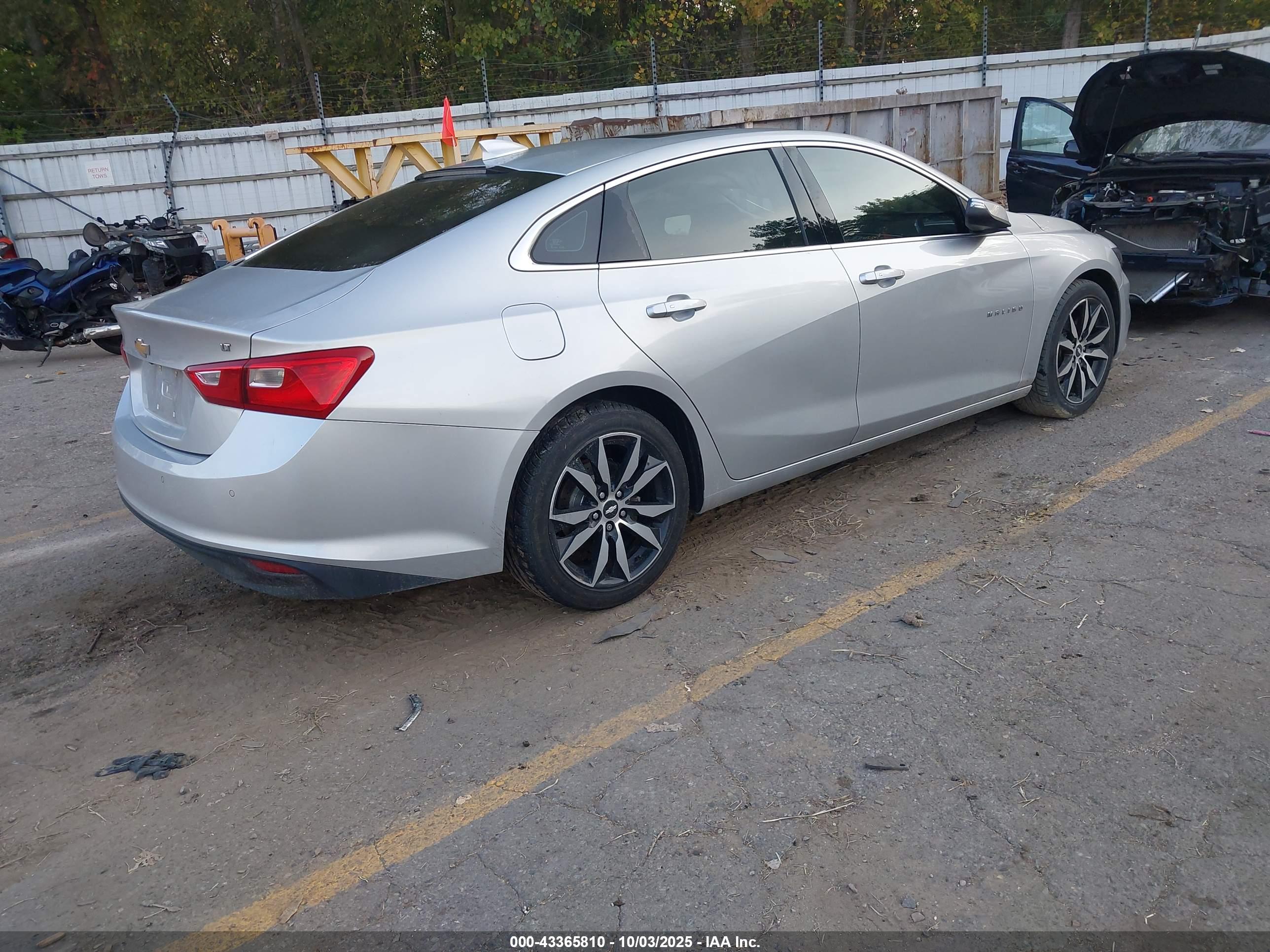 CHEVROLET MALIBU image 4