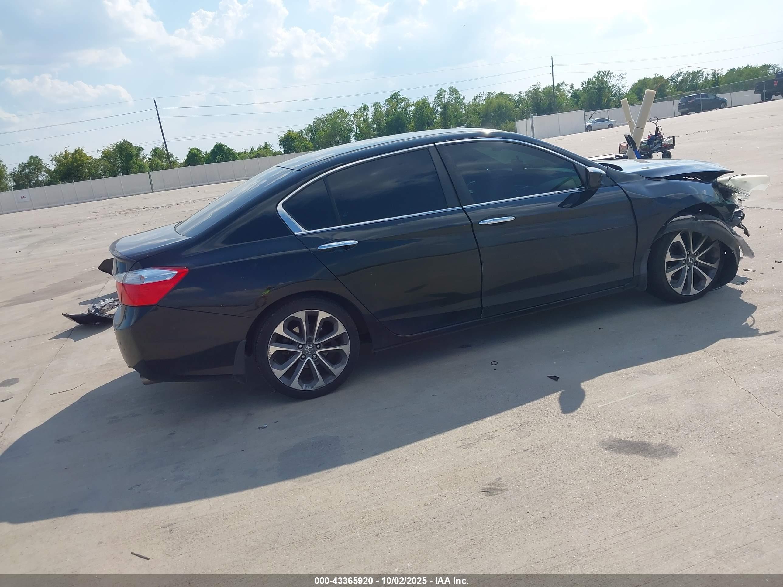 HONDA ACCORD image 4