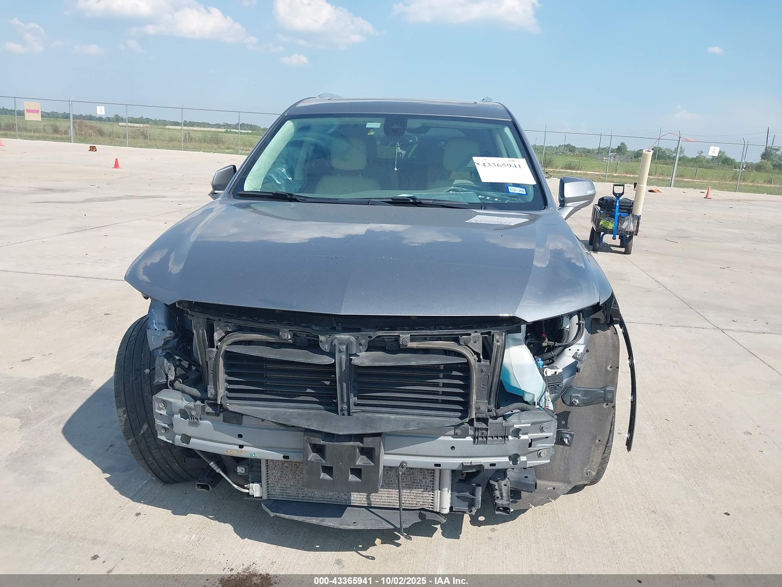 CADILLAC XT6 image 6