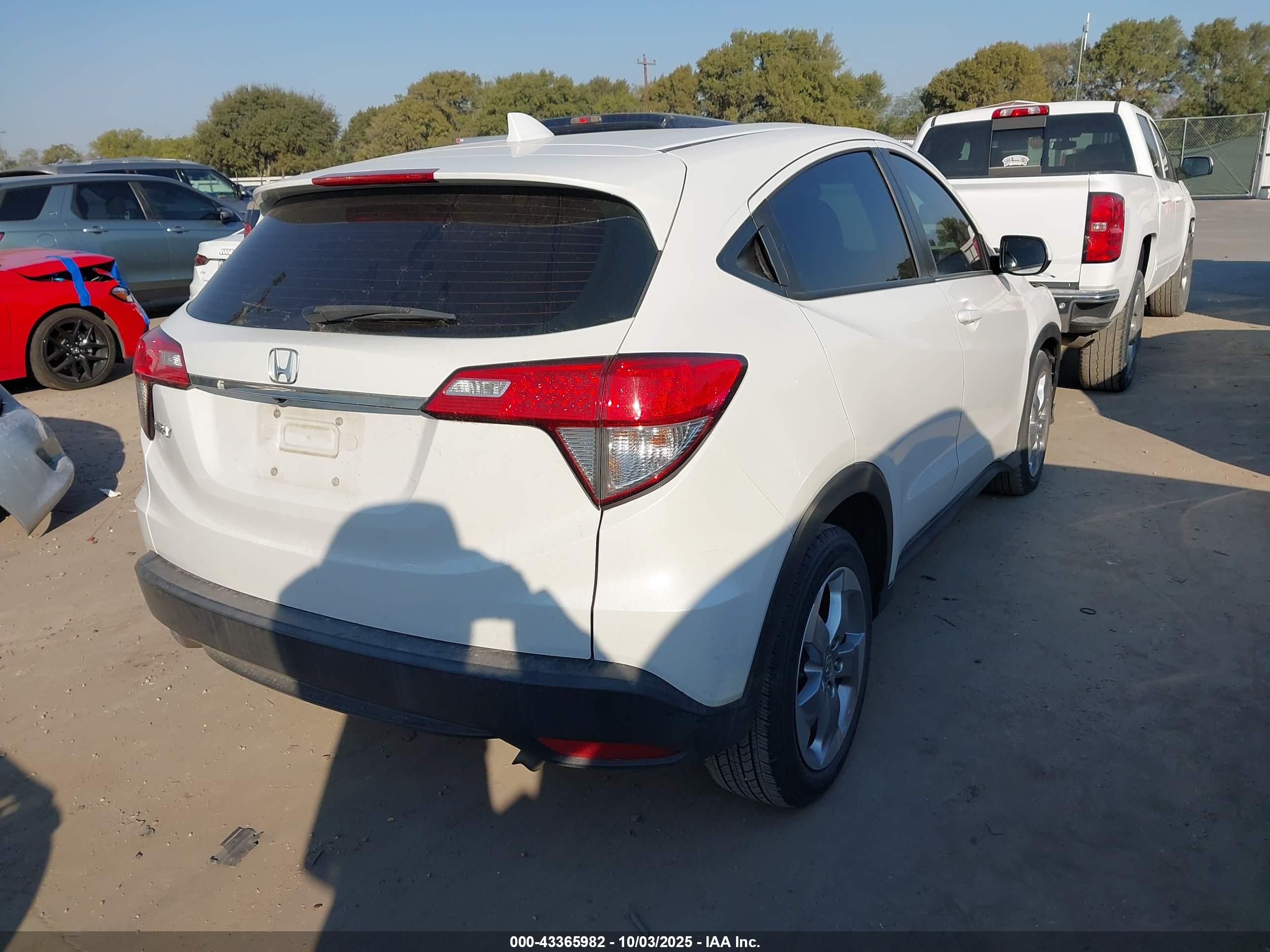 HONDA HR-V image 4