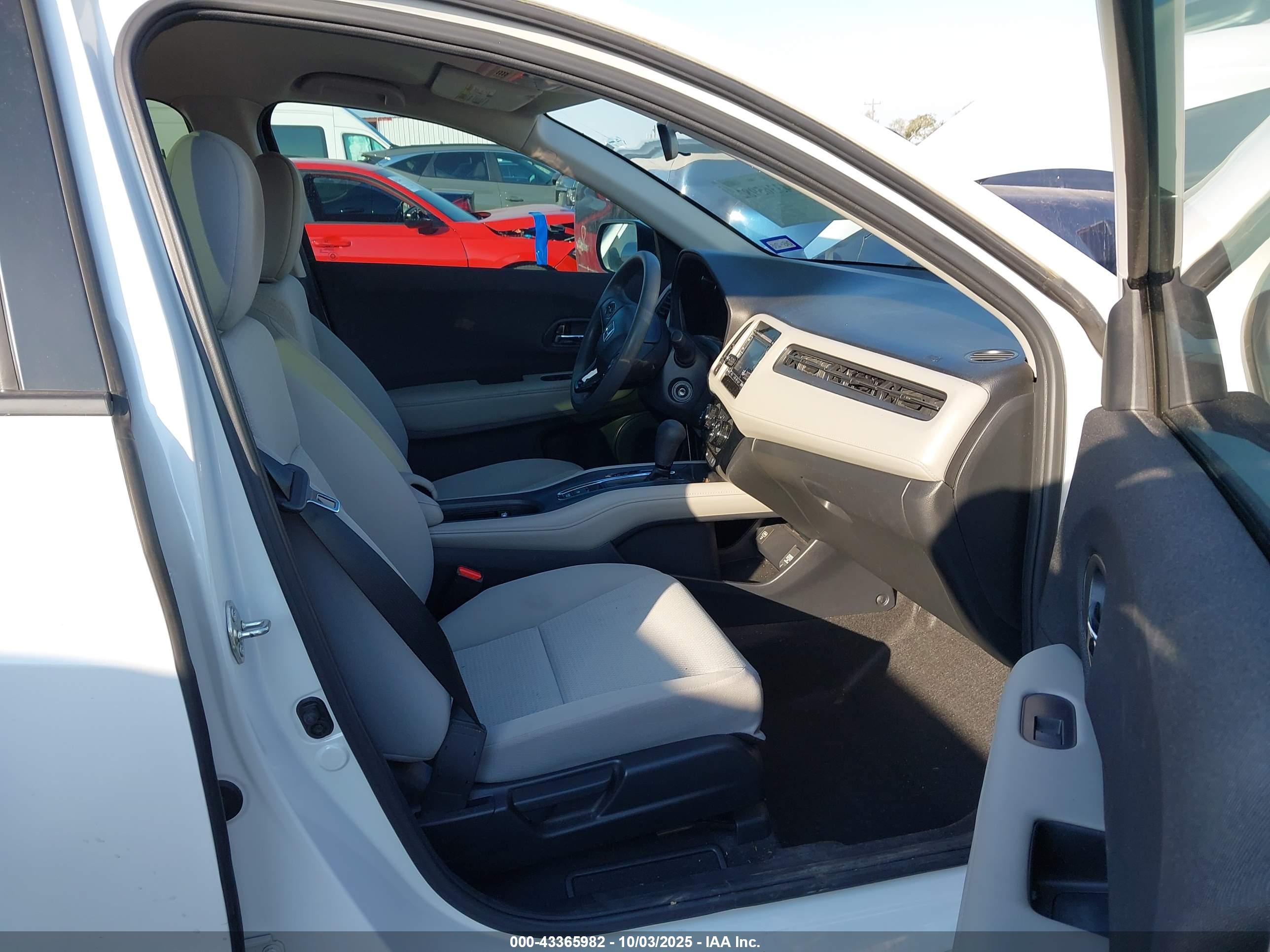 HONDA HR-V image 5