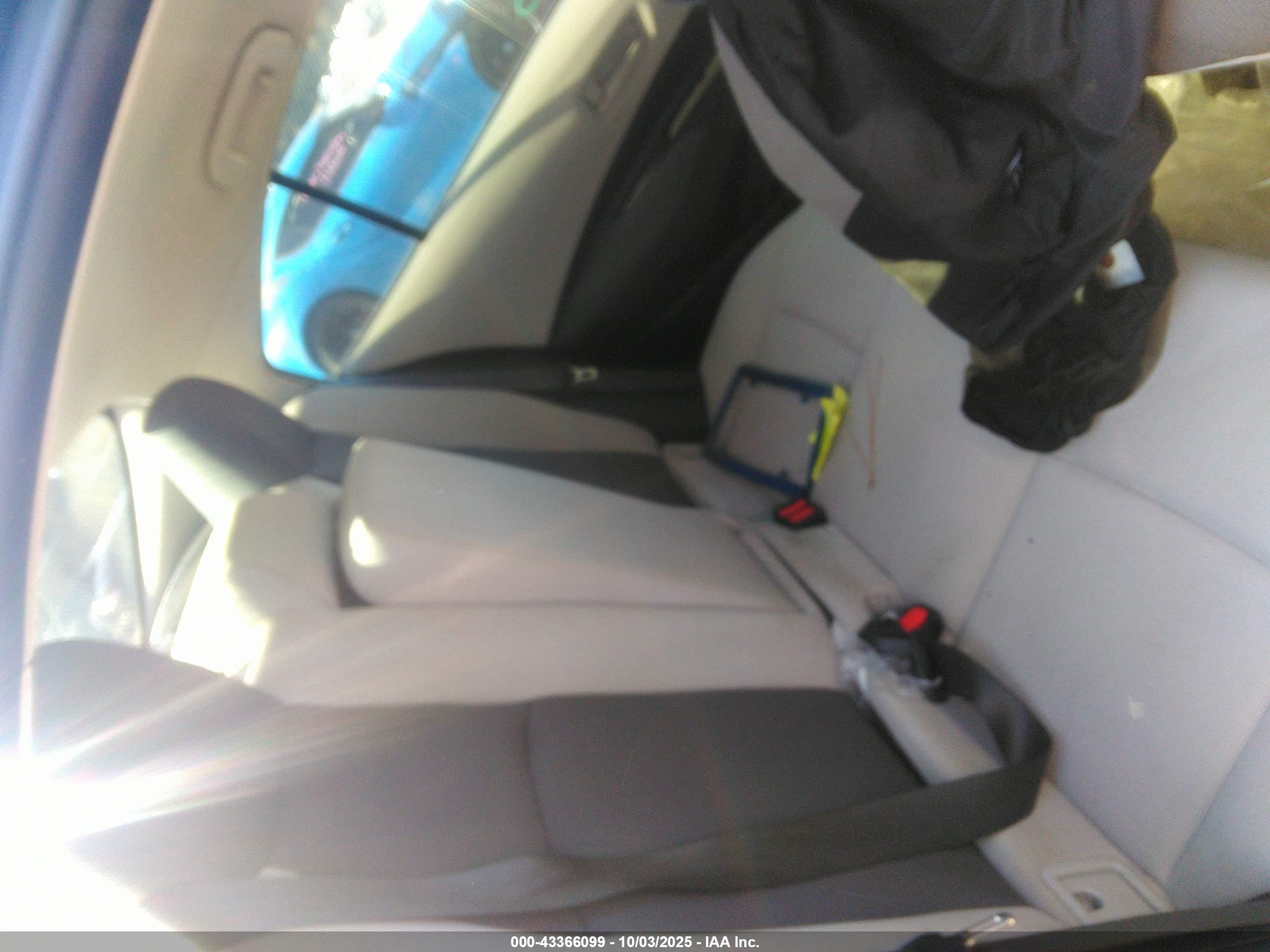 TOYOTA COROLLA image 8