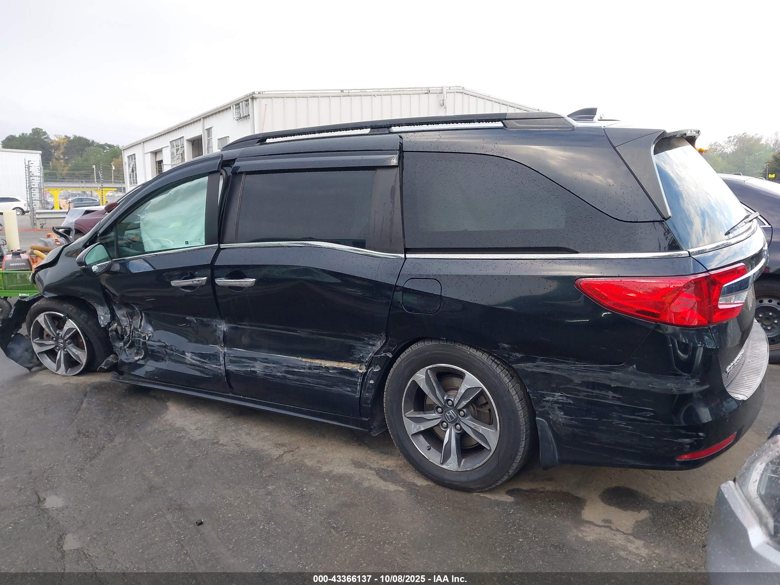 HONDA ODYSSEY image 3