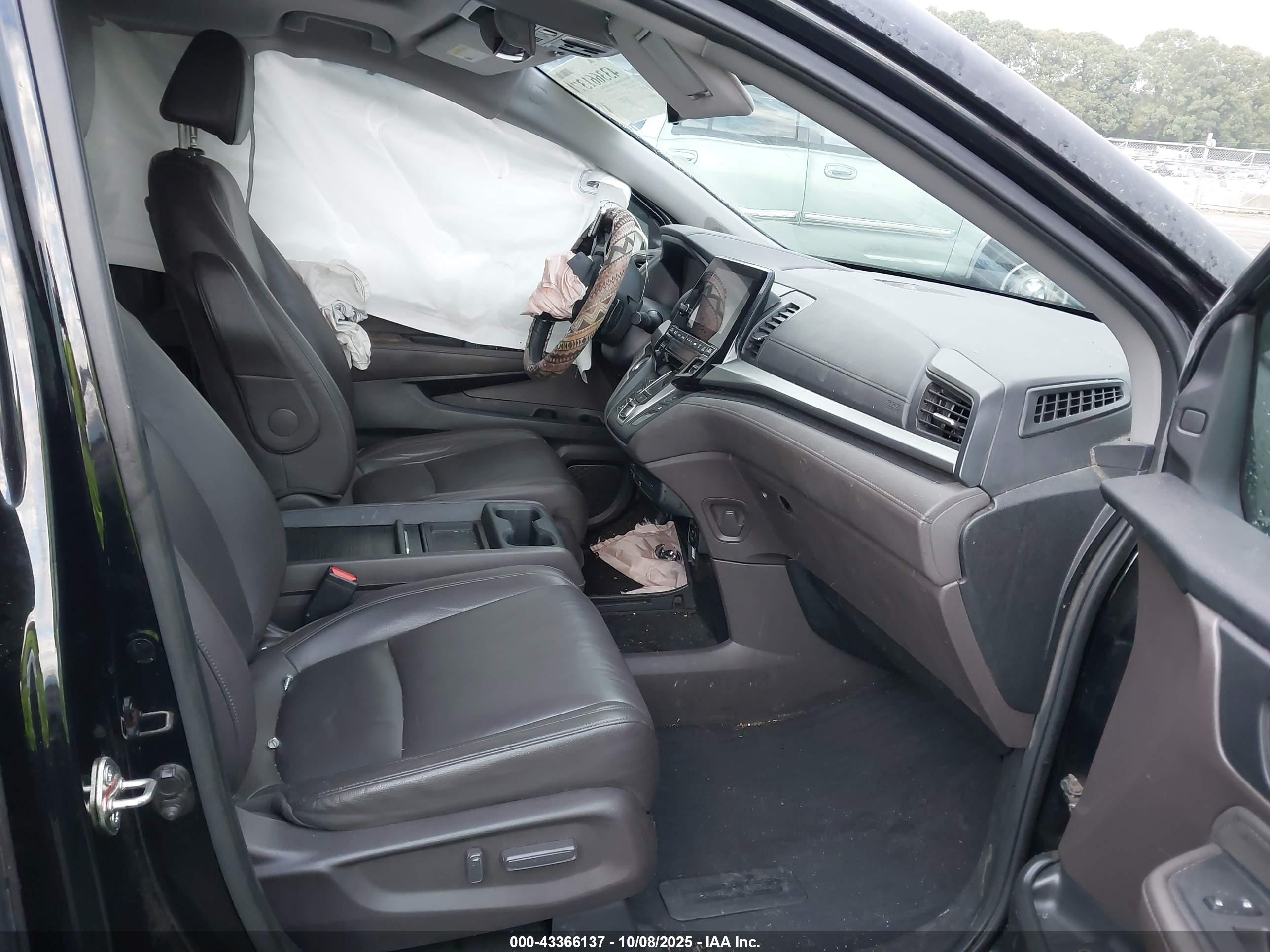 HONDA ODYSSEY image 5