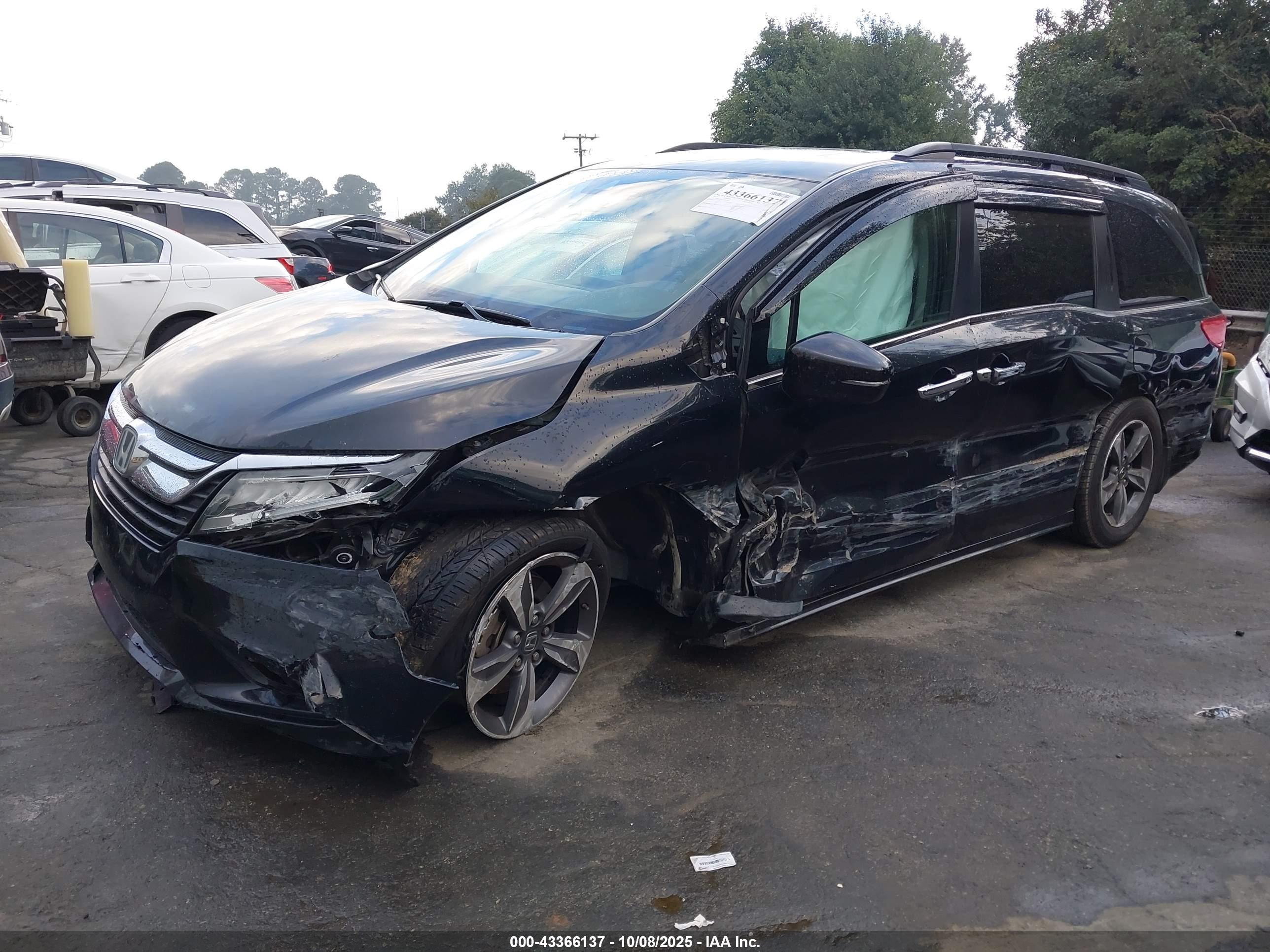 HONDA ODYSSEY image 6