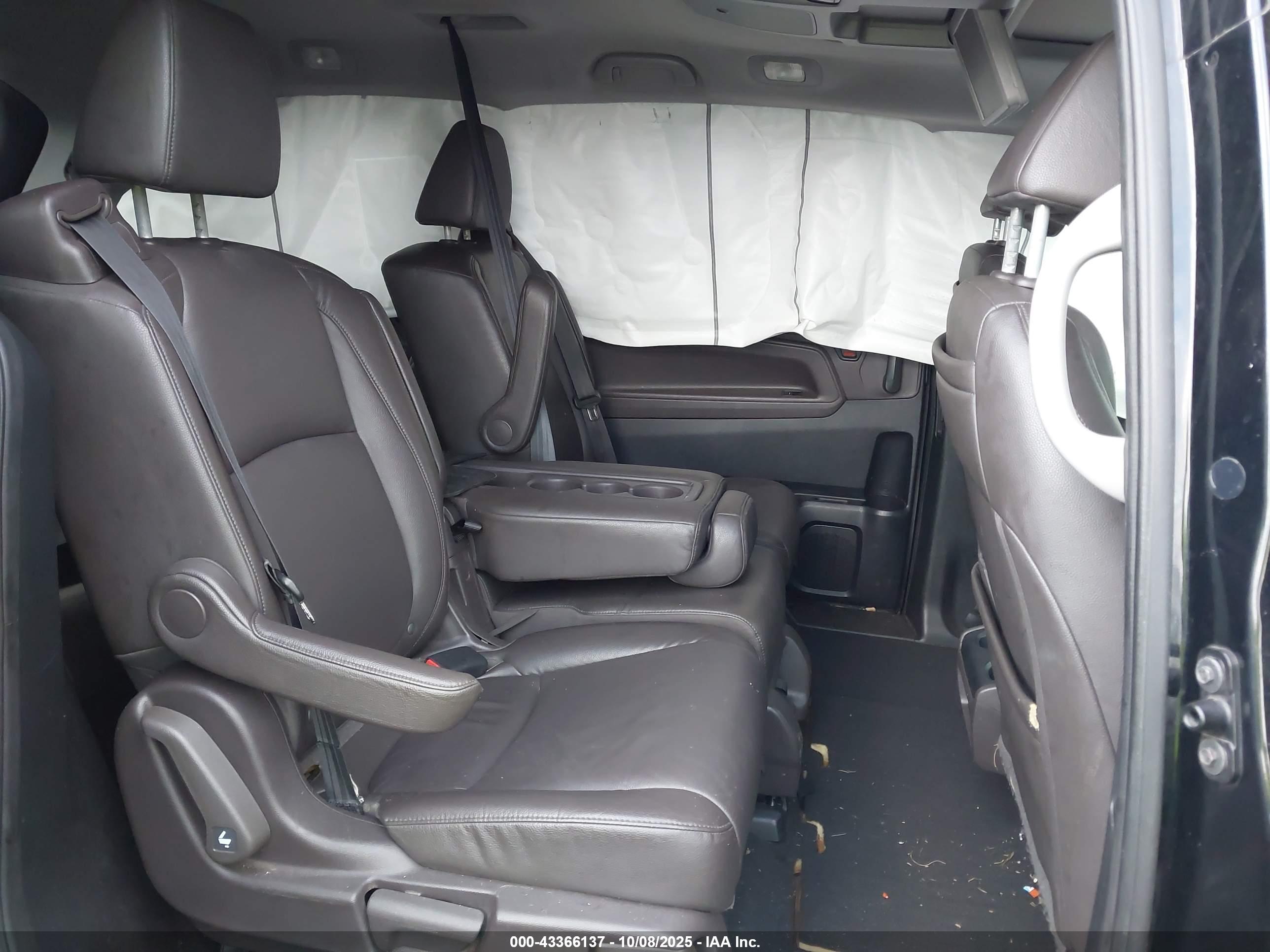 HONDA ODYSSEY image 8