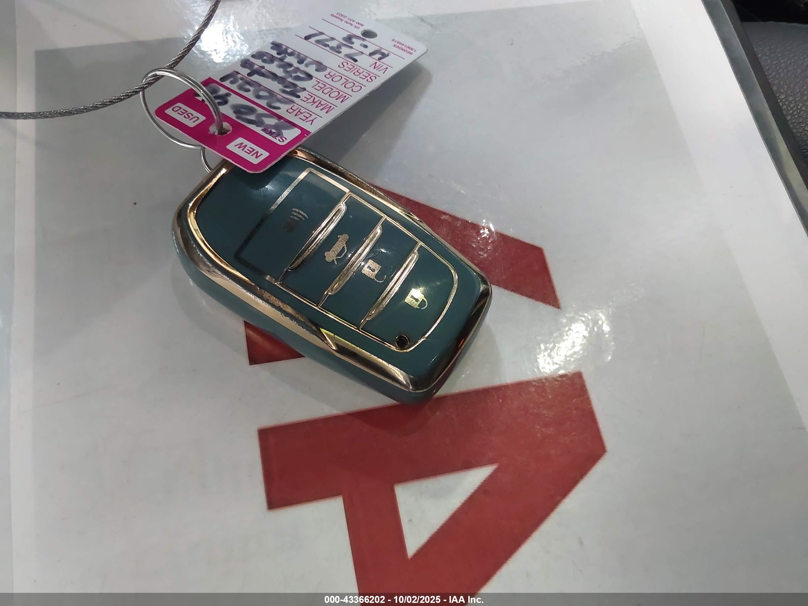 TOYOTA COROLLA image 11