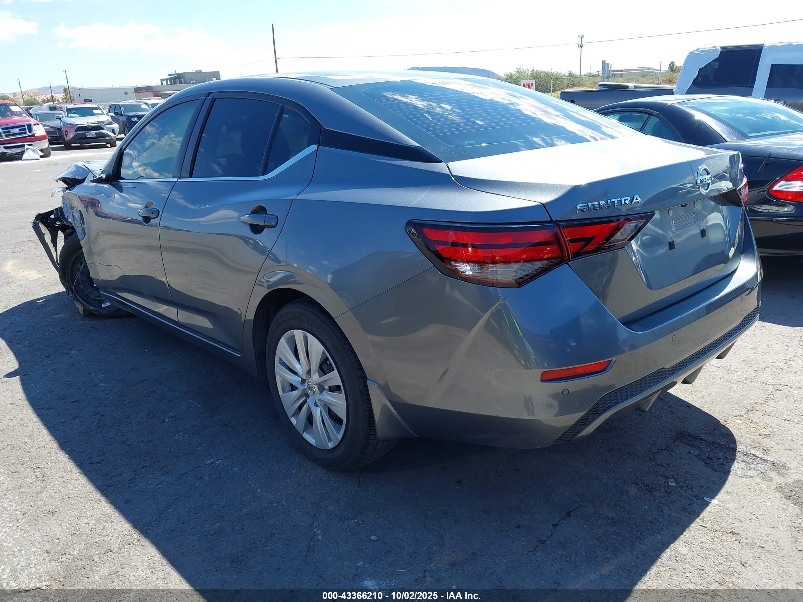 NISSAN SENTRA image 3