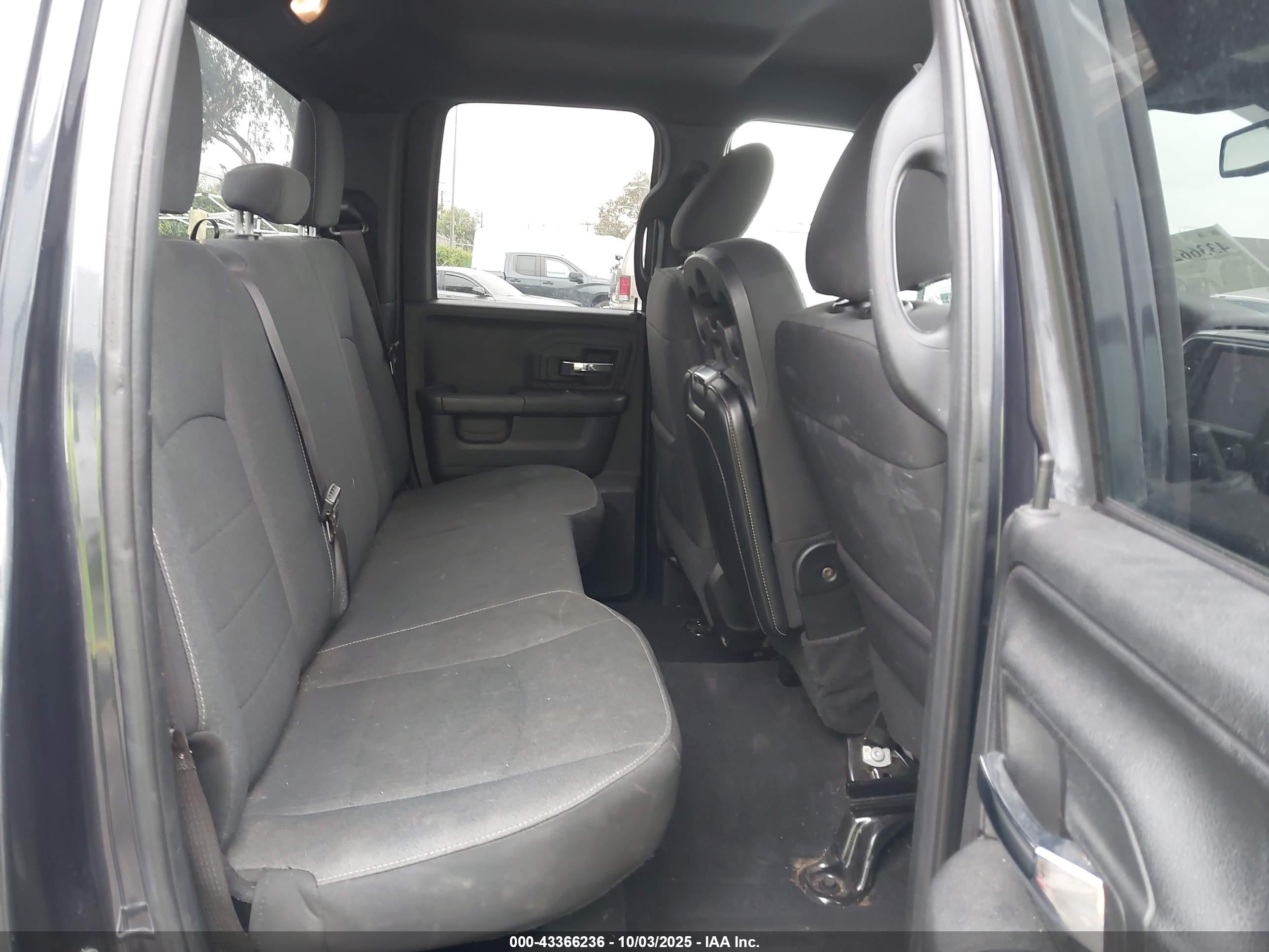 RAM 1500 image 8