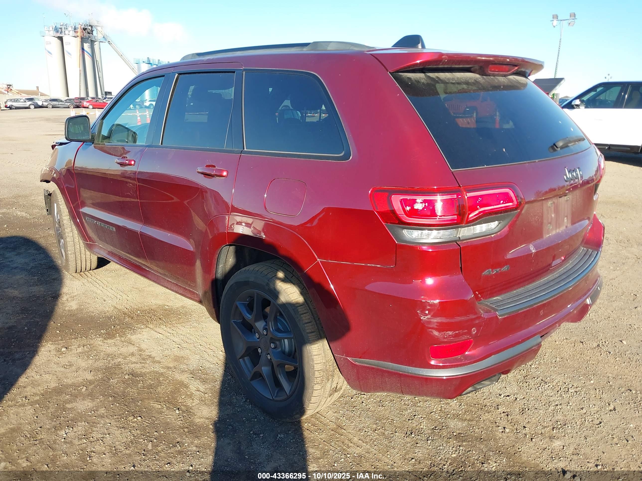 JEEP GRAND image 3