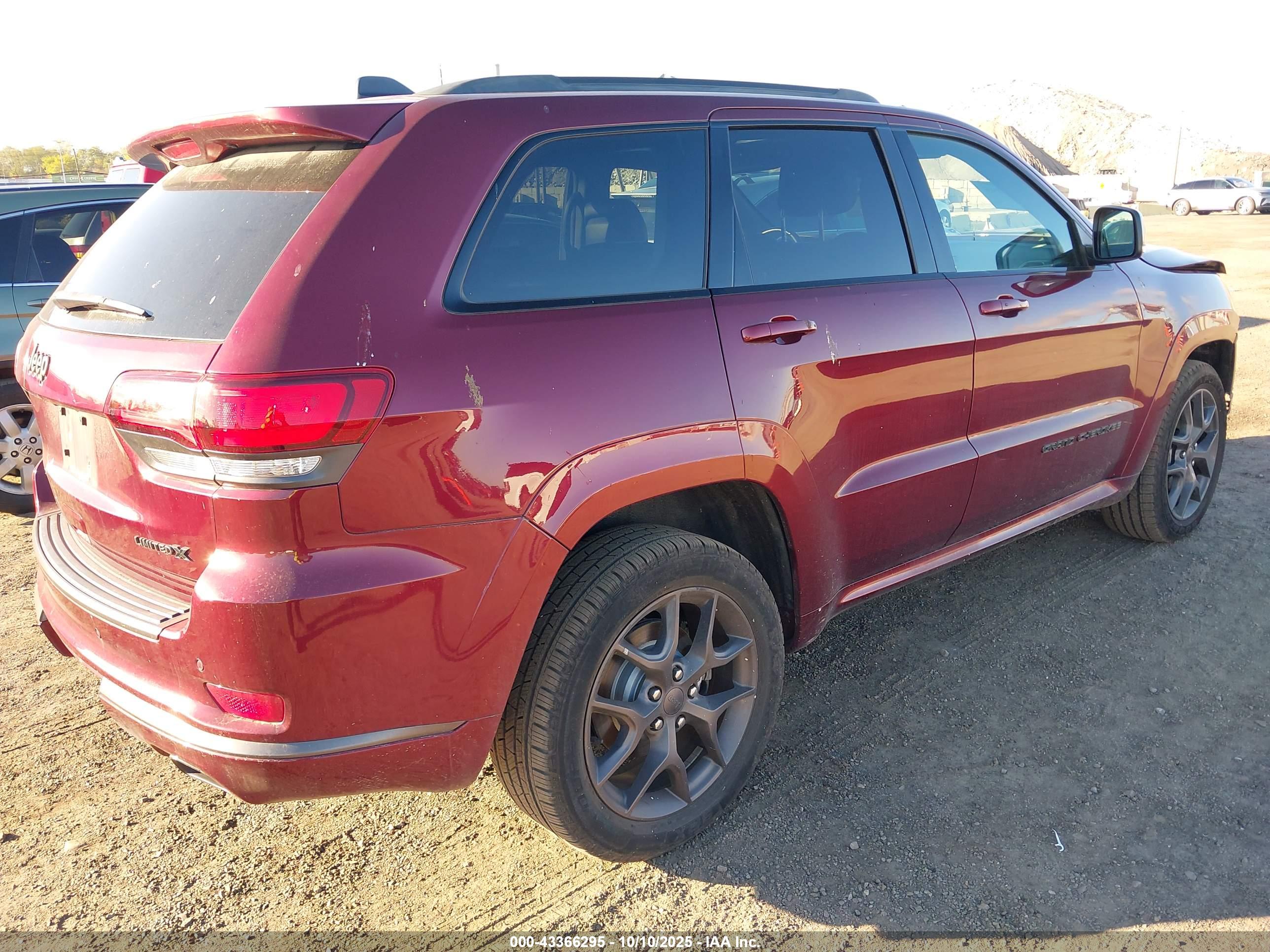 JEEP GRAND image 4