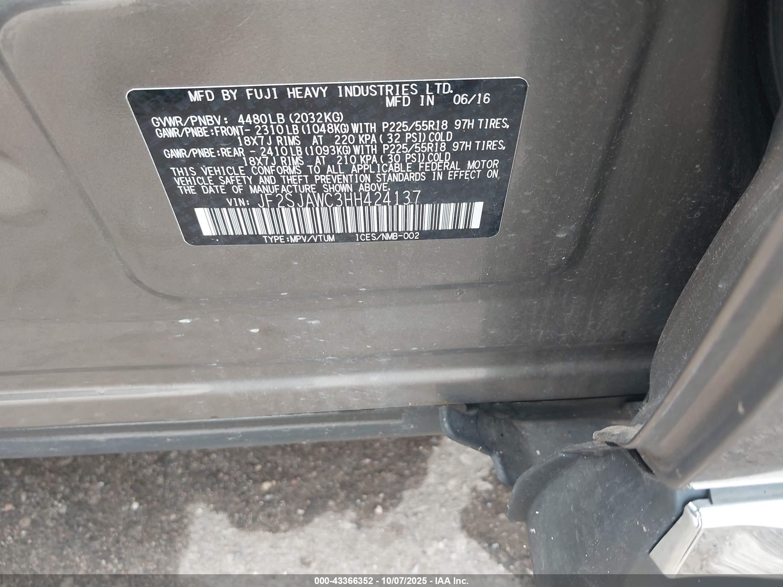 SUBARU FORESTER image 9