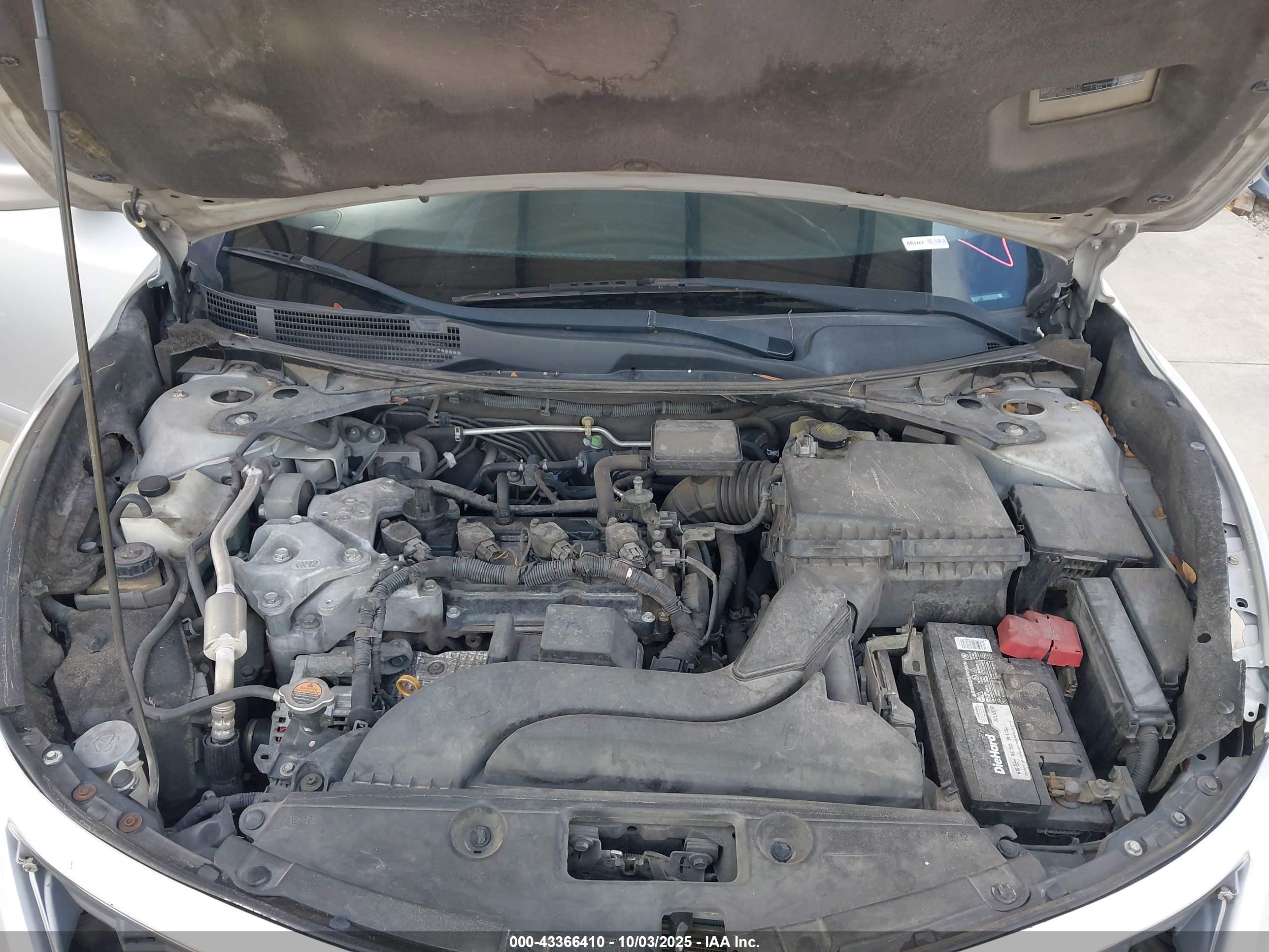NISSAN ALTIMA image 10
