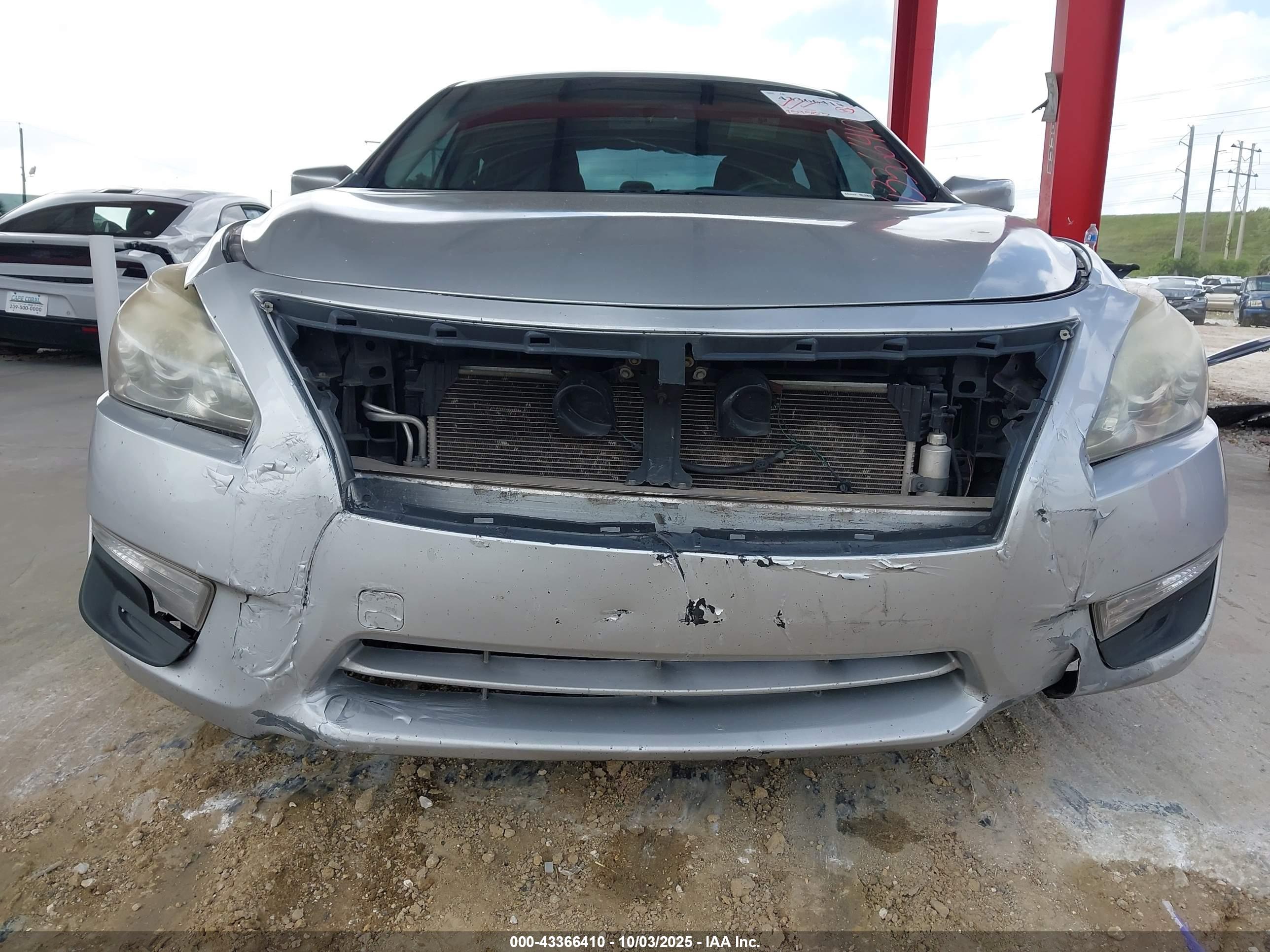 NISSAN ALTIMA image 6