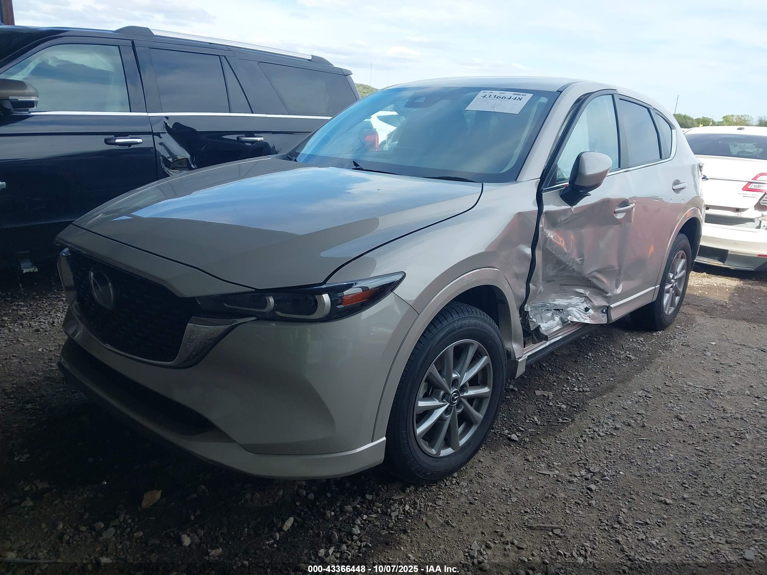 MAZDA CX-5 image 2
