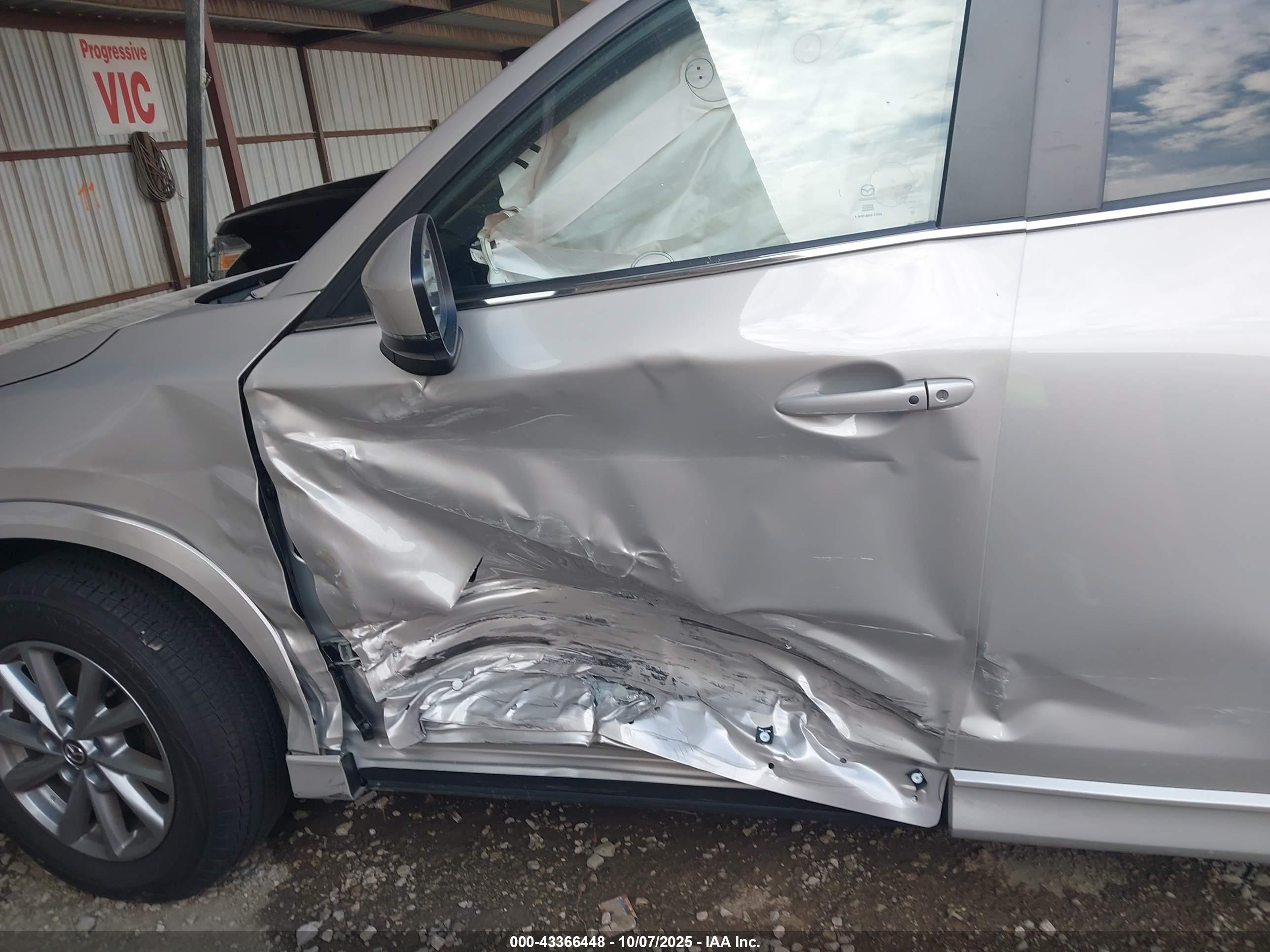 MAZDA CX-5 image 6
