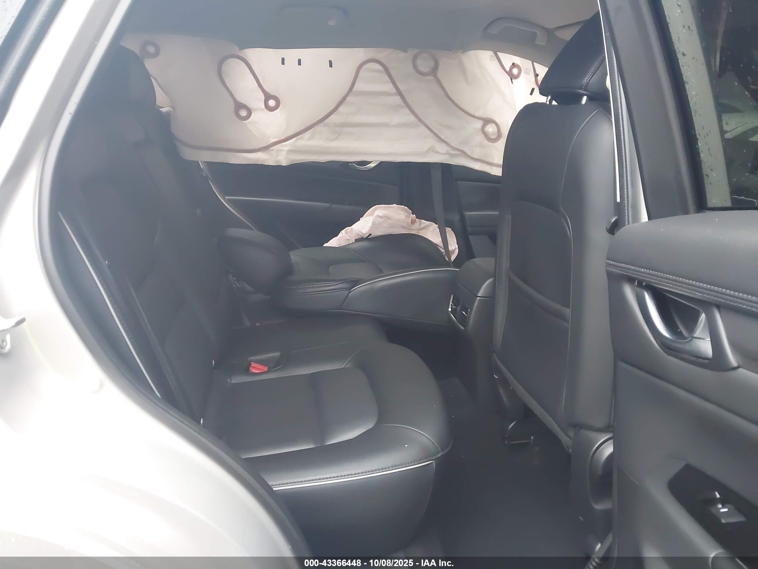 MAZDA CX-5 image 8