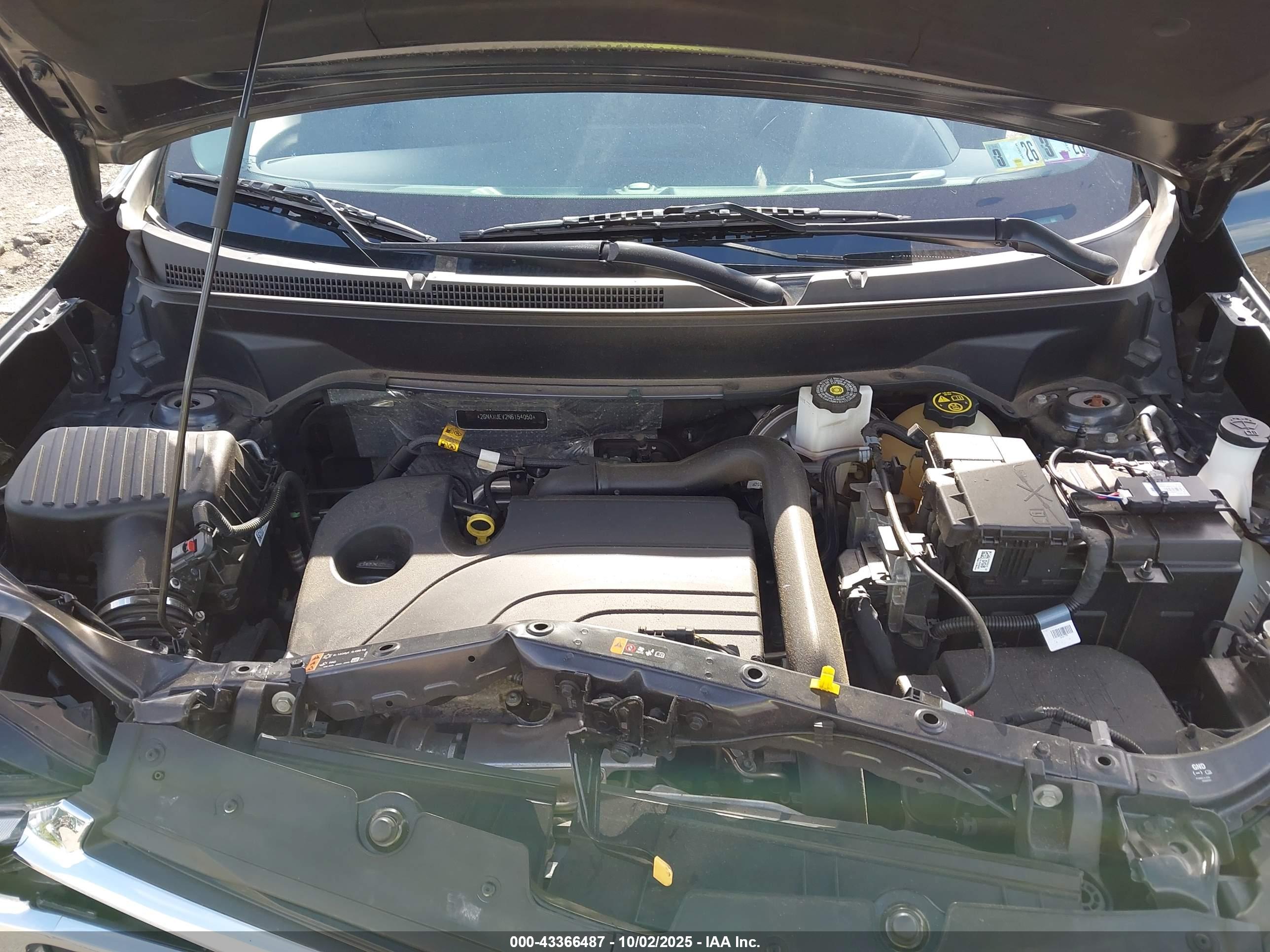 CHEVROLET EQUINOX image 10