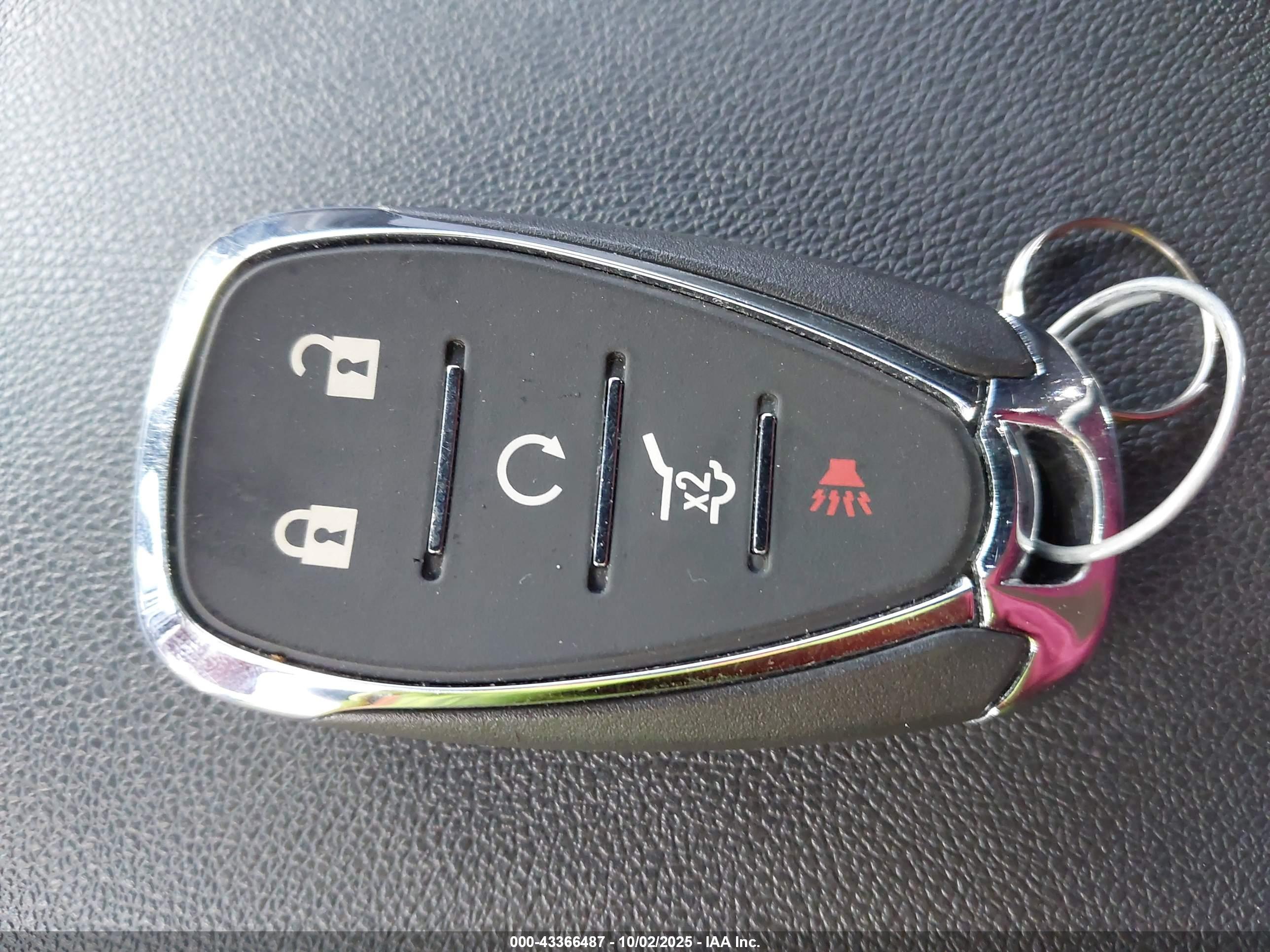 CHEVROLET EQUINOX image 11
