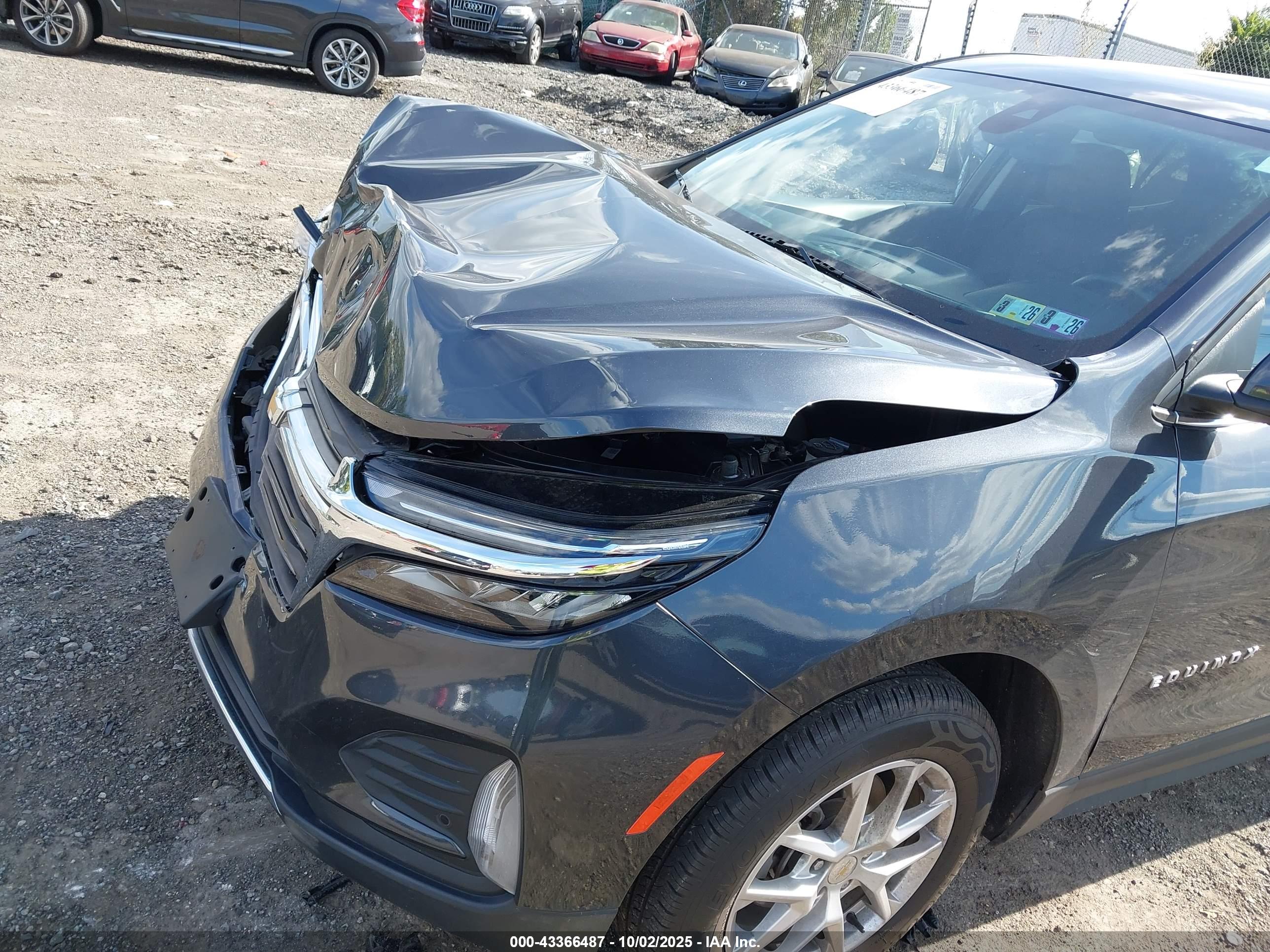 CHEVROLET EQUINOX image 6
