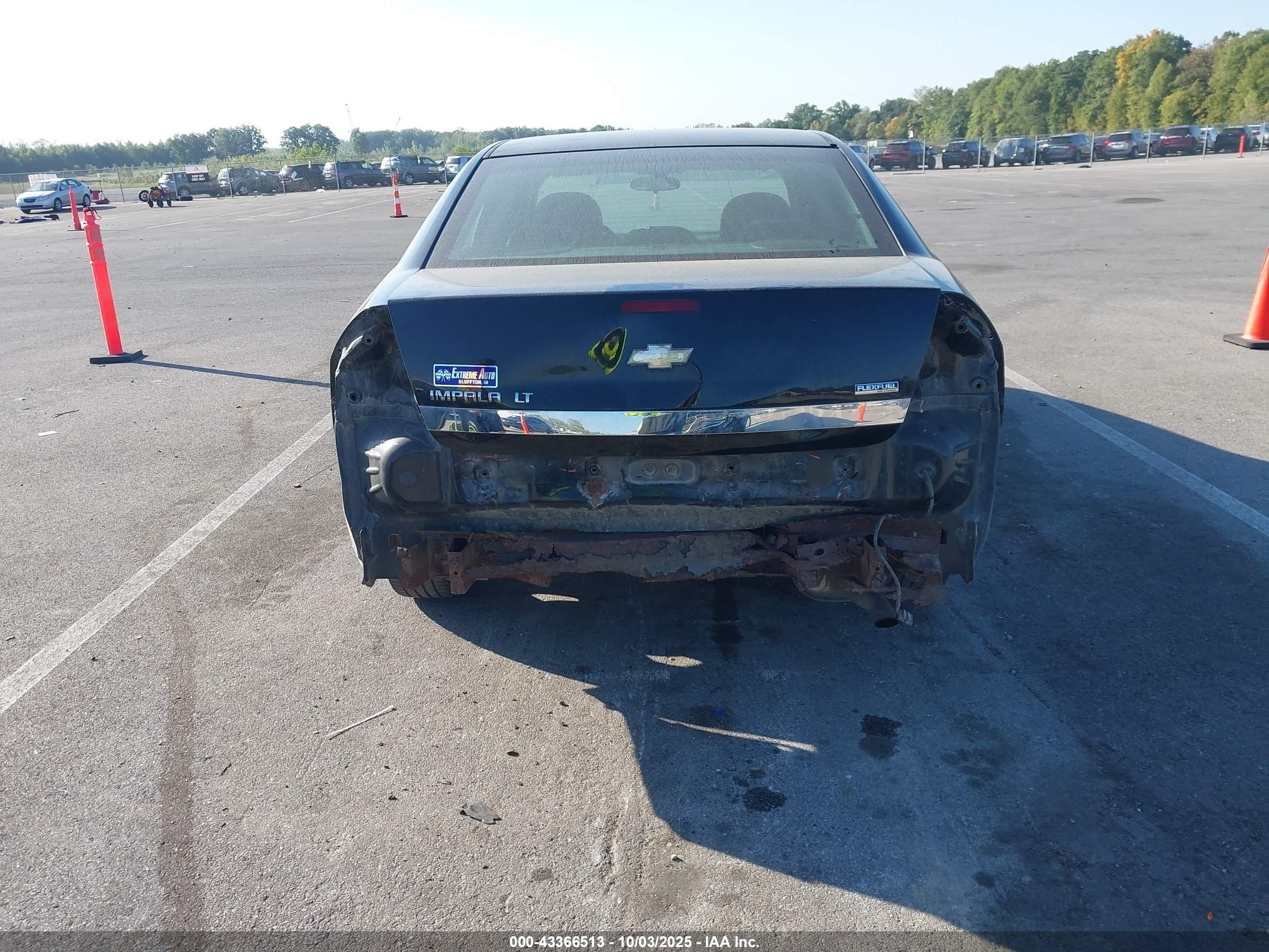 CHEVROLET IMPALA image 6