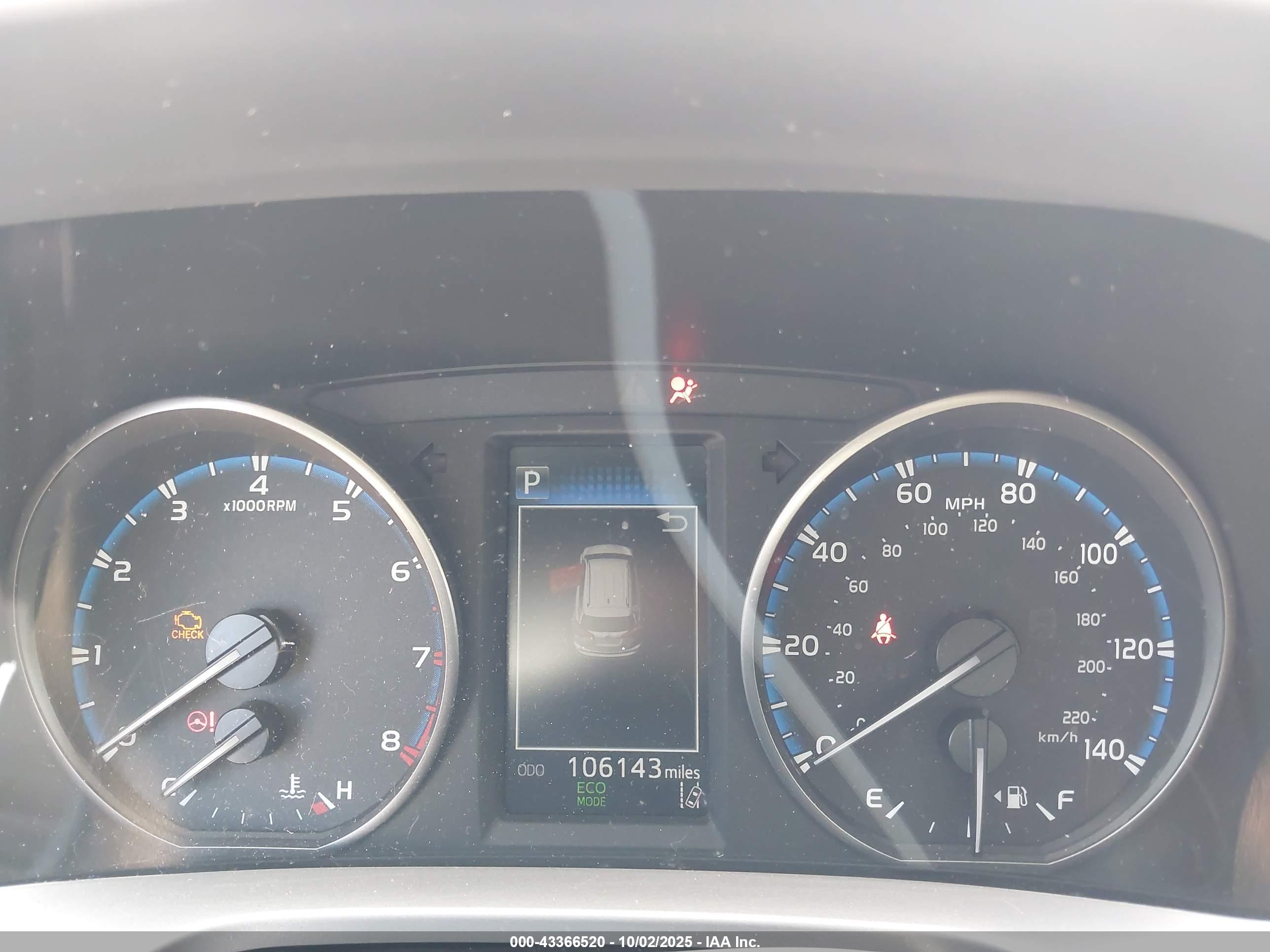 TOYOTA RAV4 image 7