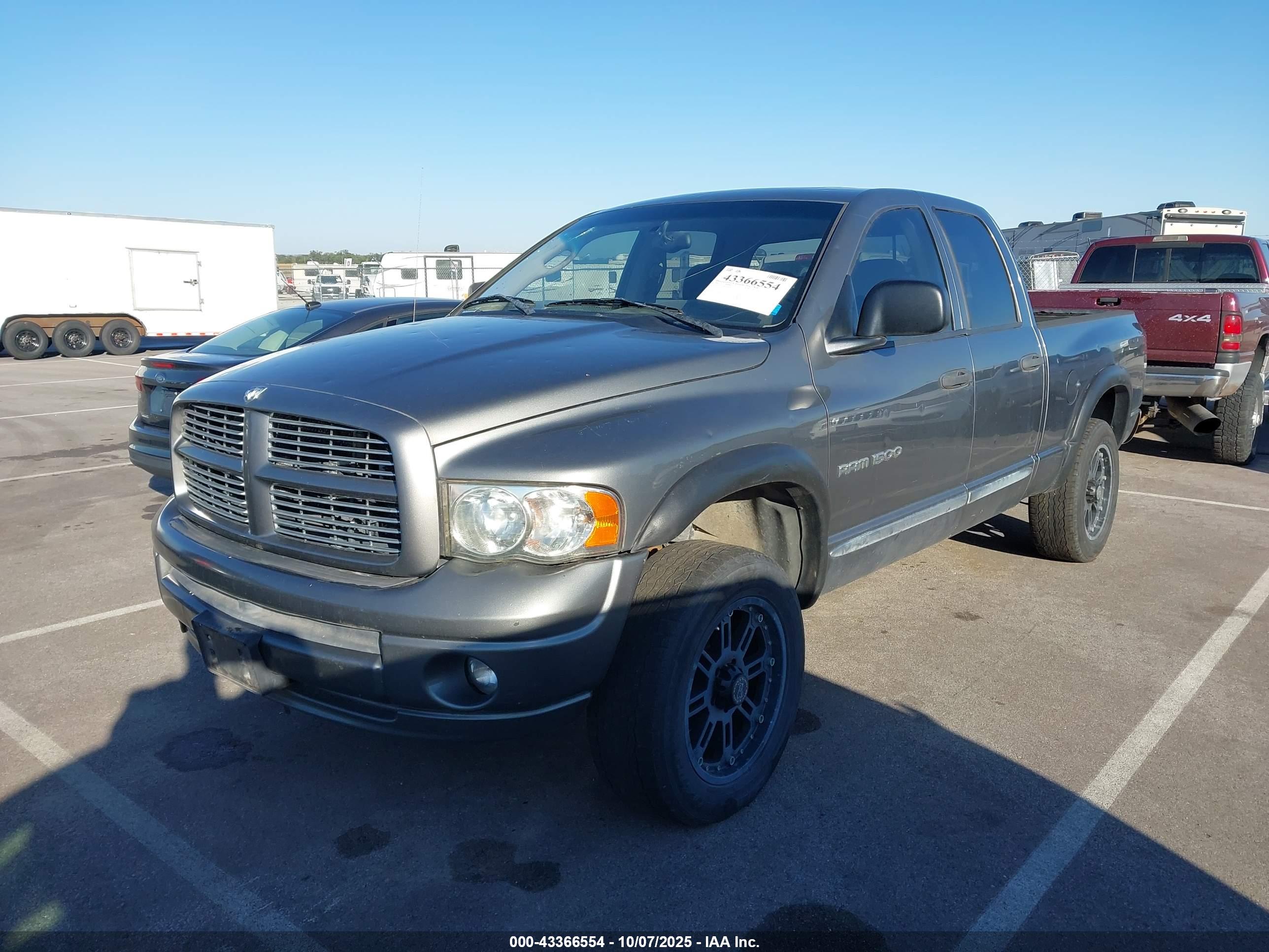DODGE RAM image 2