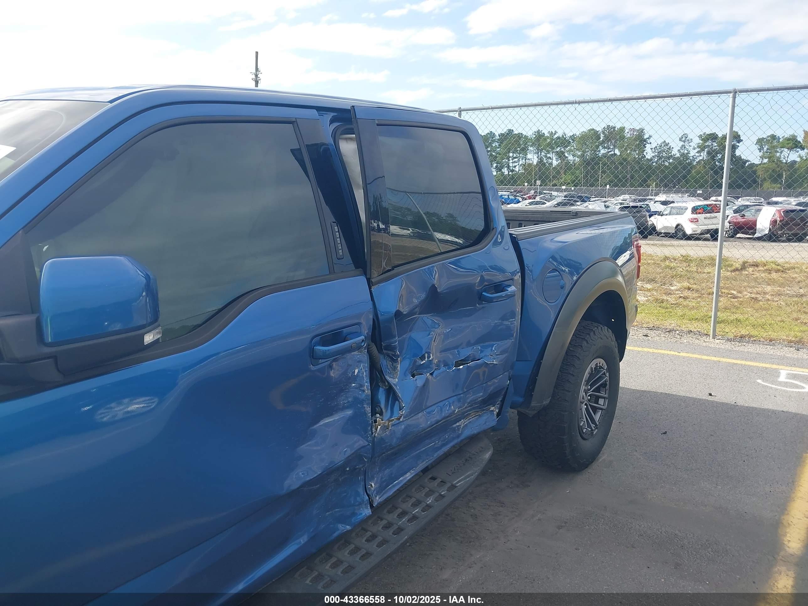 FORD F-150 image 6