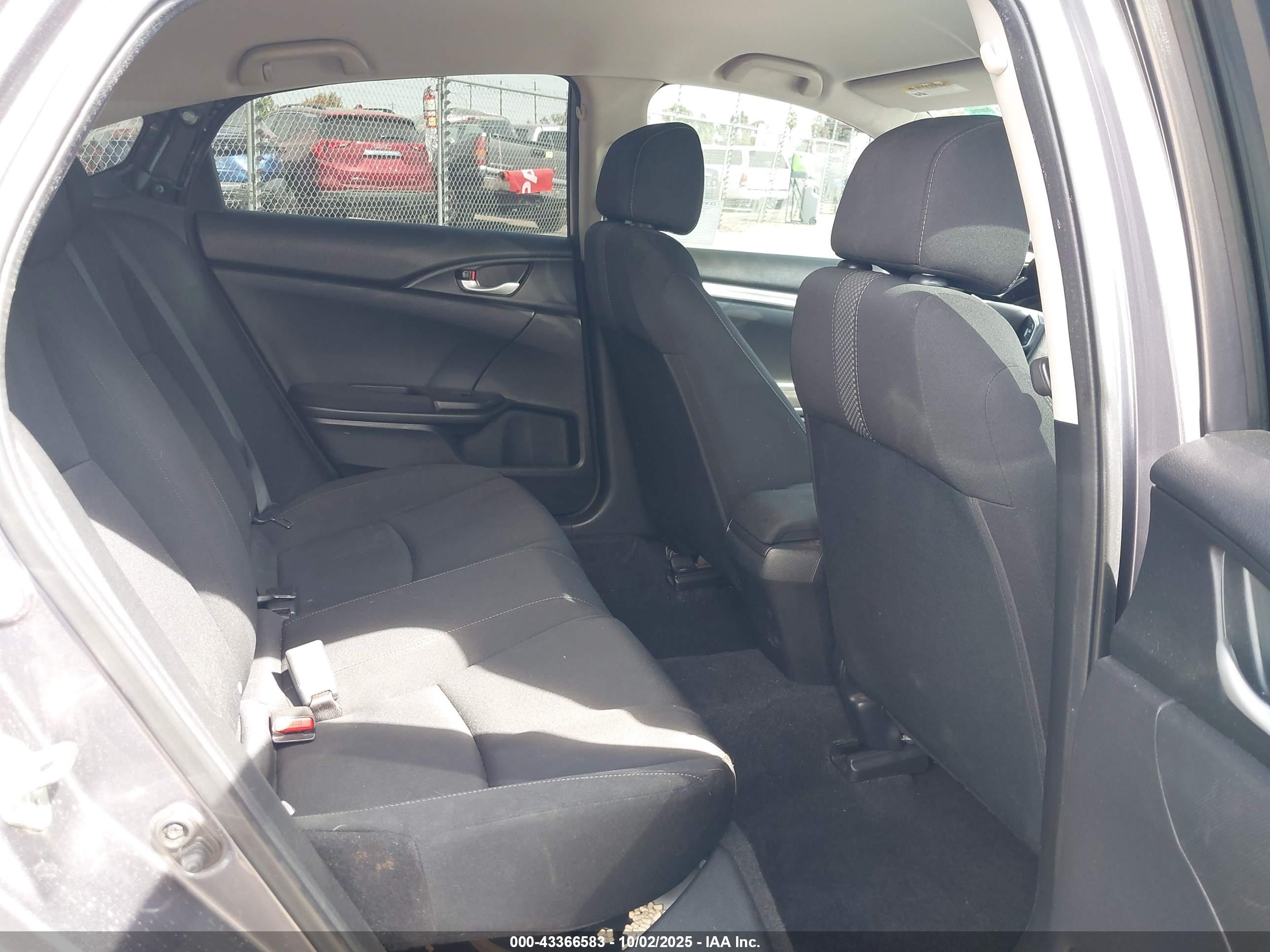 HONDA CIVIC image 8