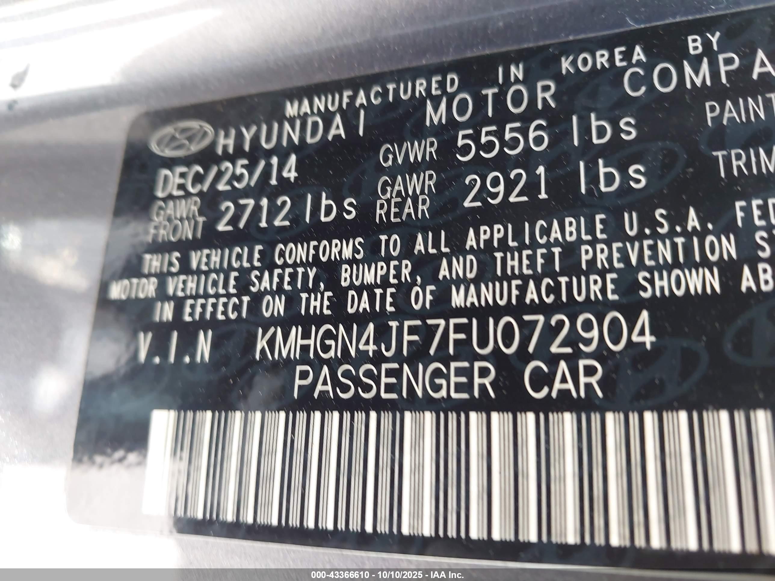 HYUNDAI GENESIS image 9