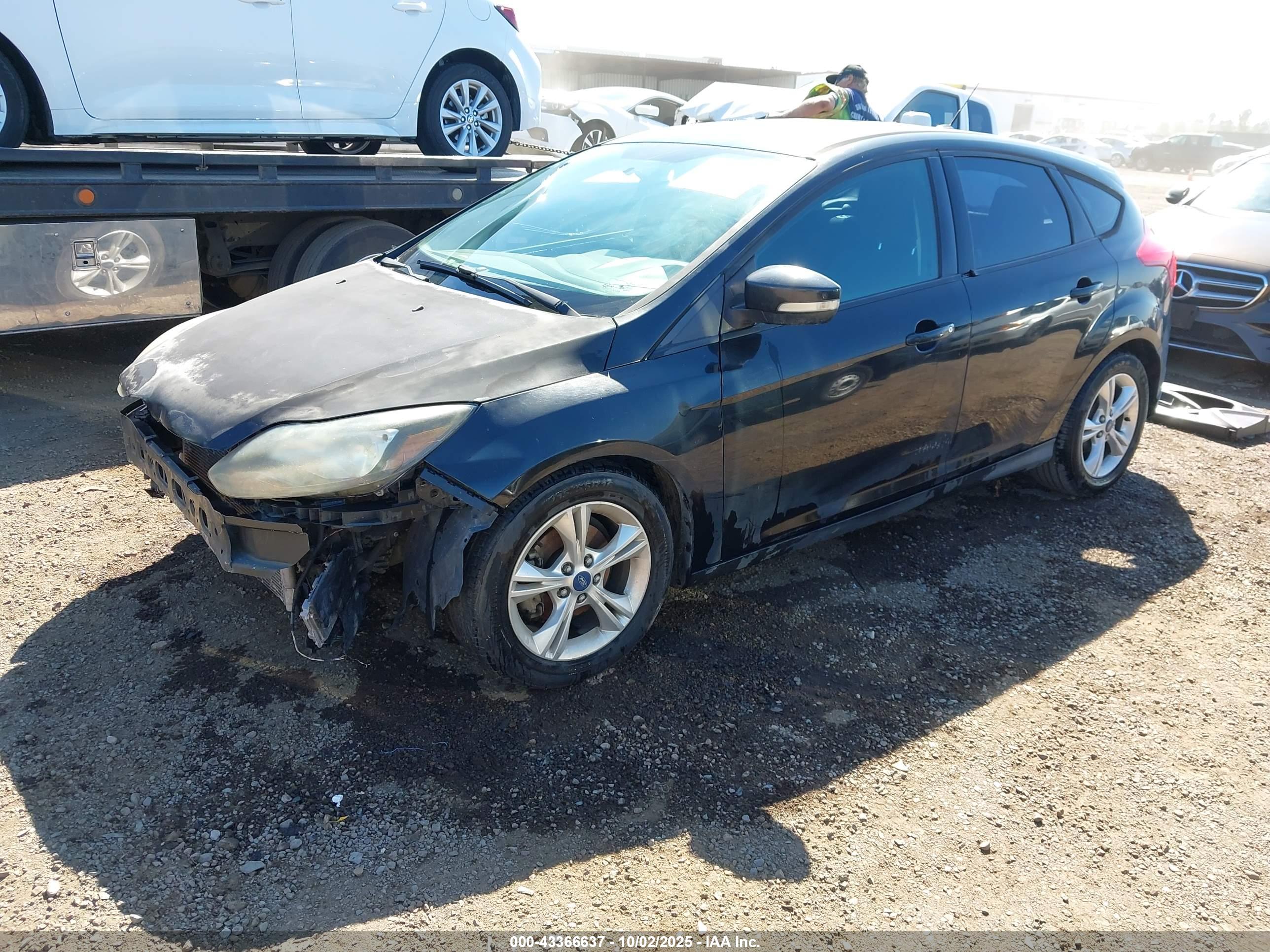 FORD FOCUS image 2