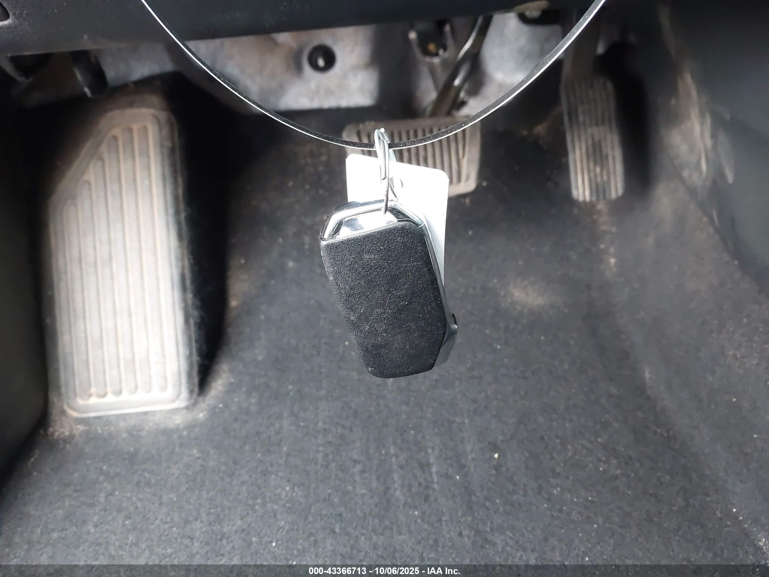 KIA SELTOS image 11