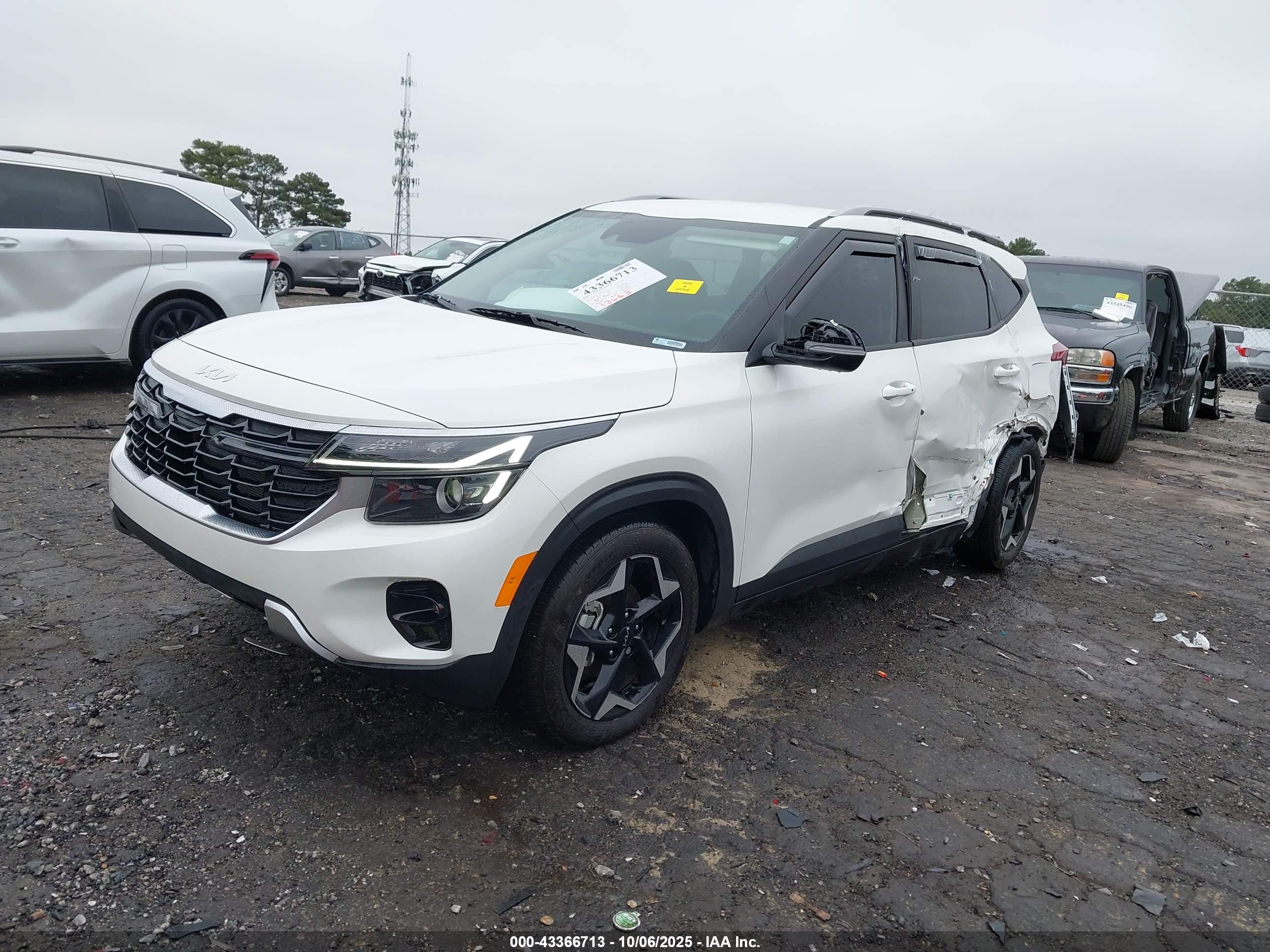 KIA SELTOS image 2