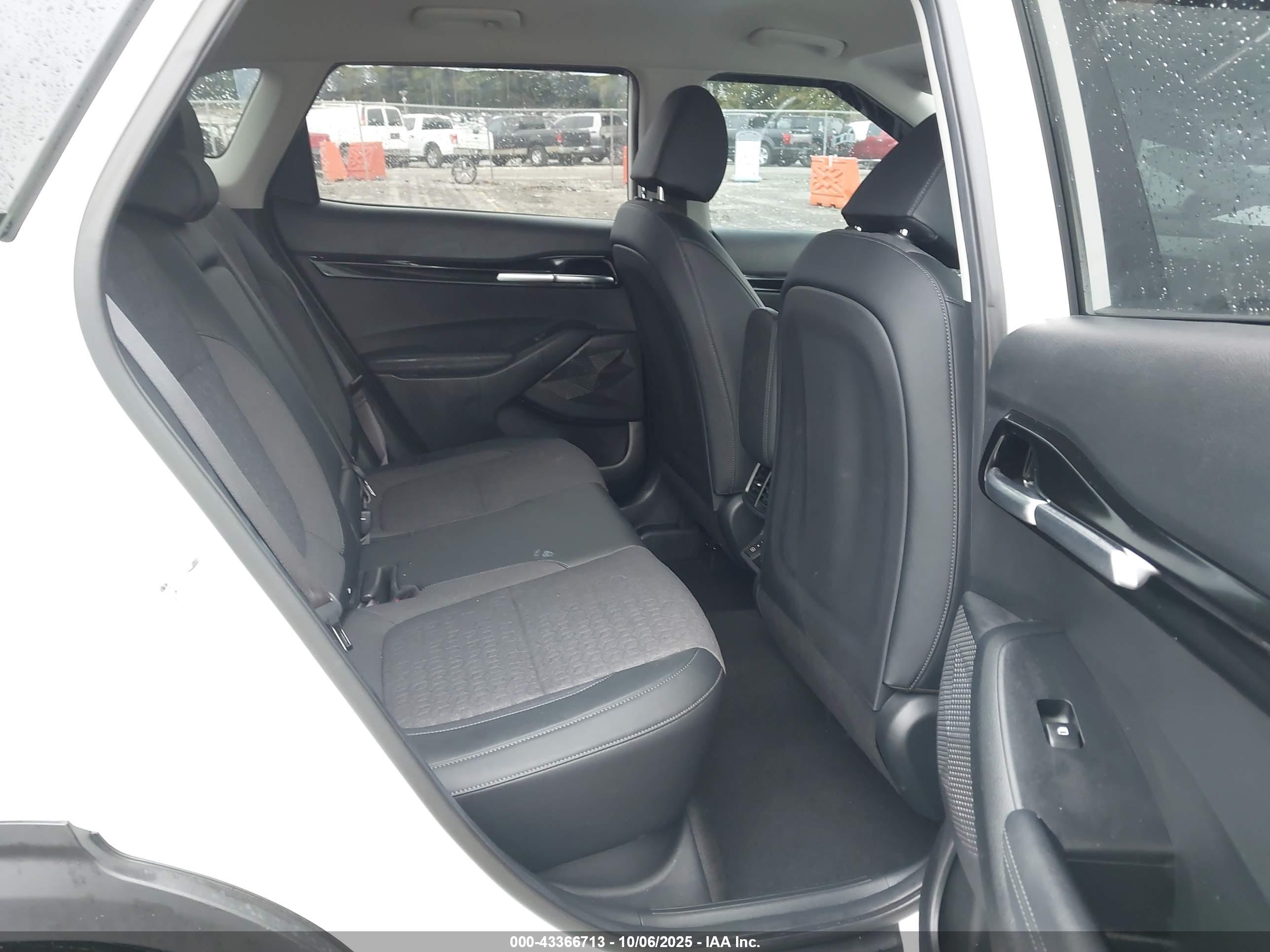 KIA SELTOS image 8