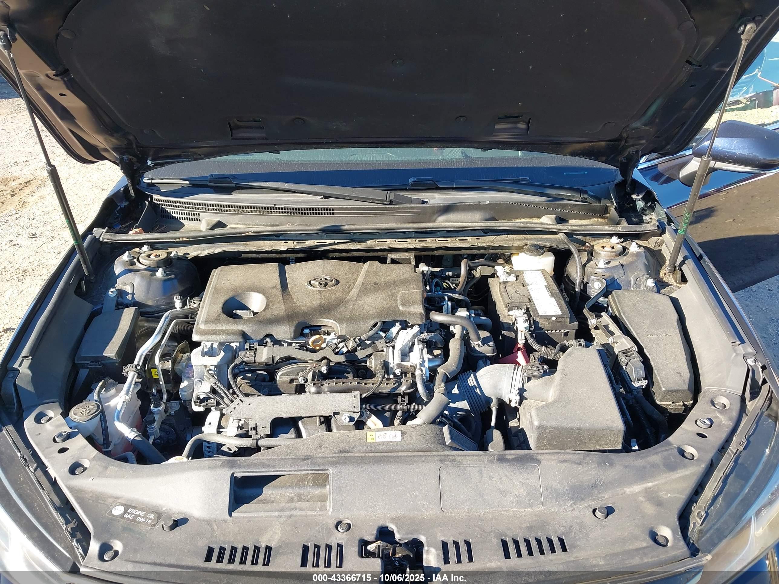 TOYOTA AVALON image 10