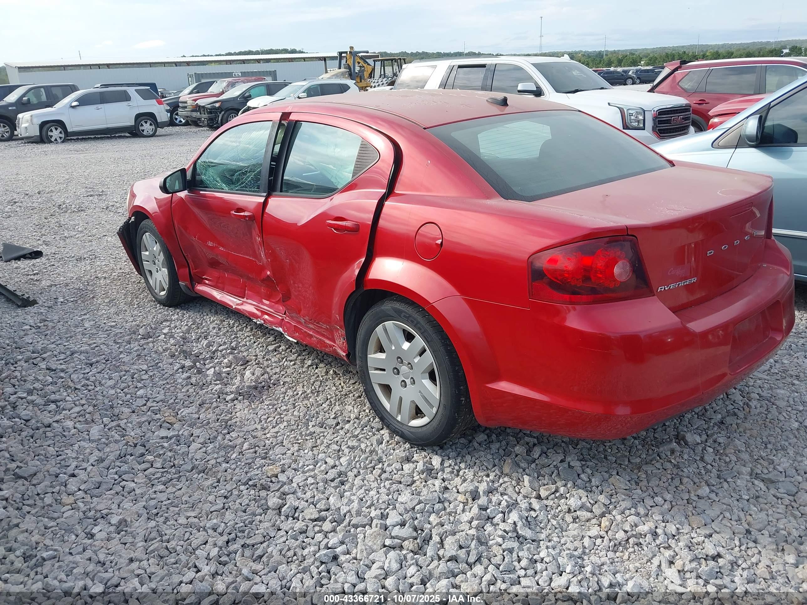 DODGE AVENGER image 3