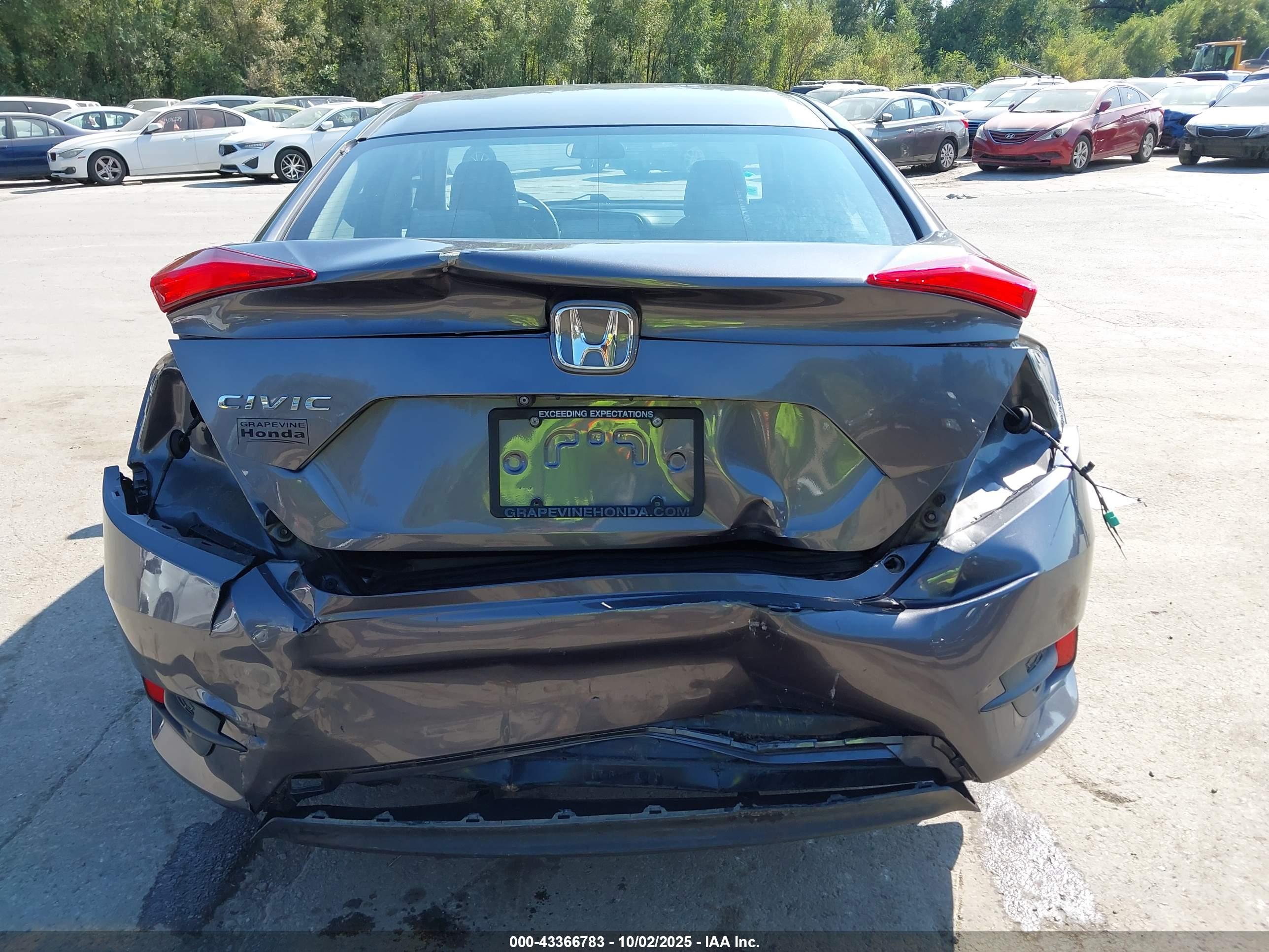 HONDA CIVIC image 6