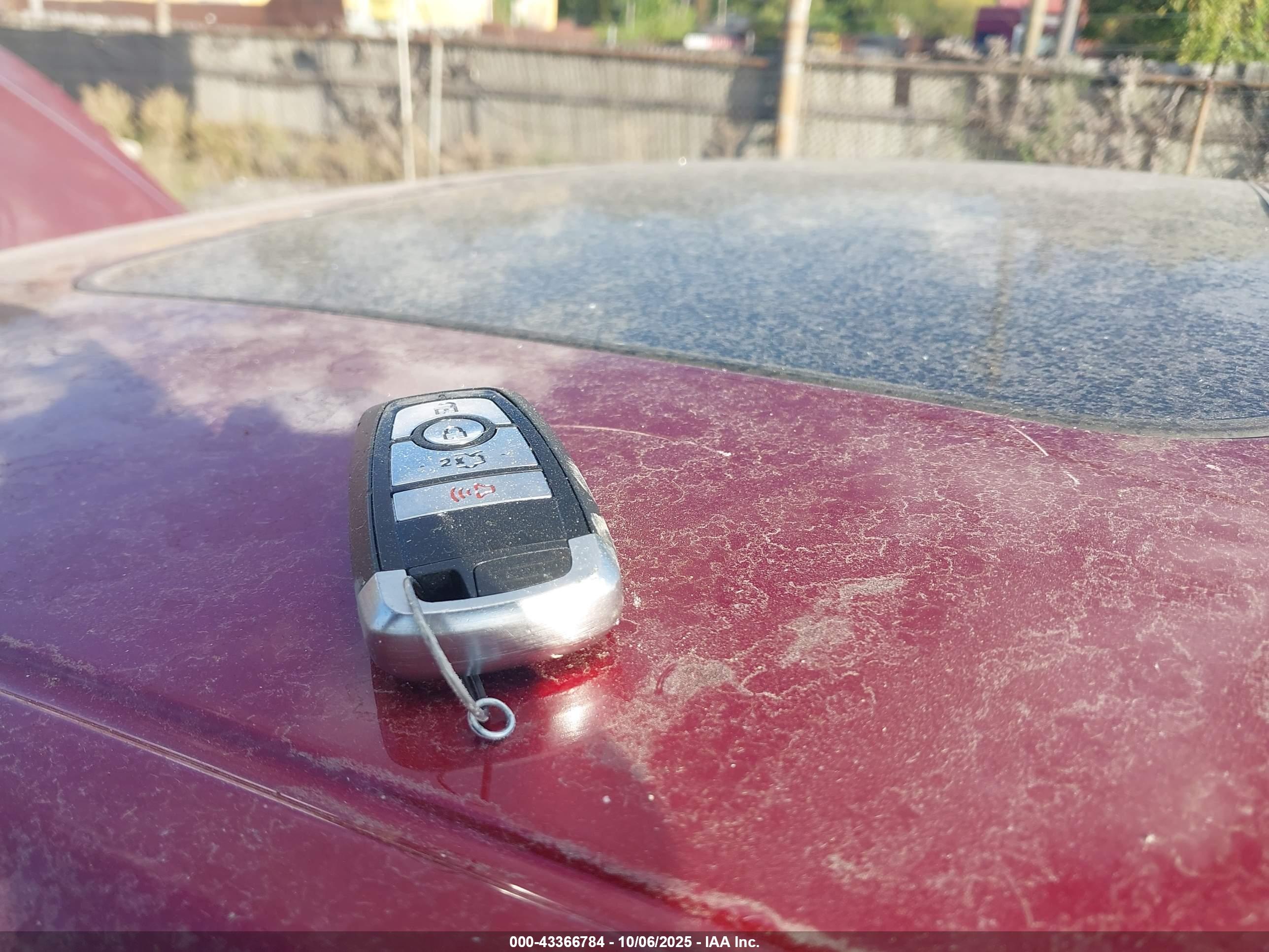 FORD FUSION image 11