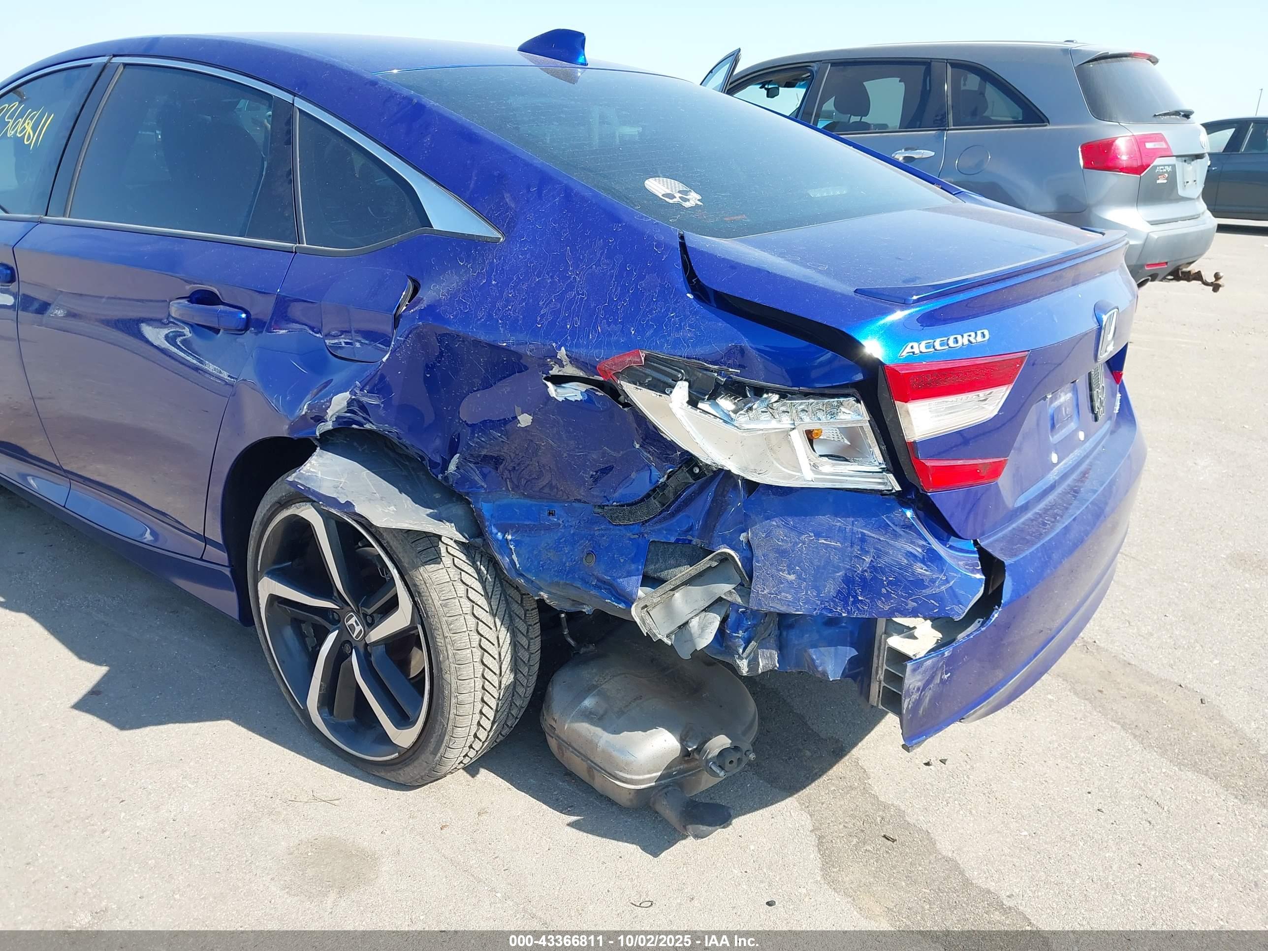 HONDA ACCORD image 6